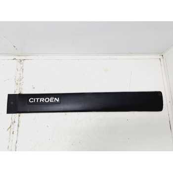 Recambio de moldura para citroën berlingo 1.9 d x familiar referencia OEM IAM 9619030577  