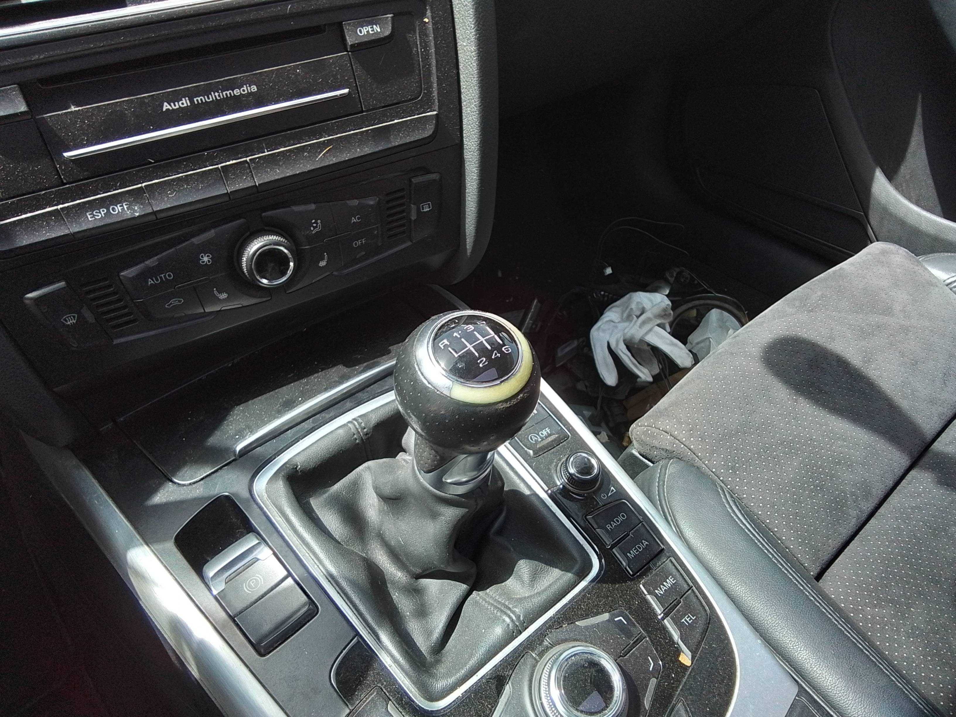 Recambio de palanca cambio para audi a5 sportback (8t) 2.0 16v tfsi referencia OEM IAM   