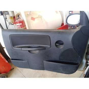 GUARNECIDO PUERTA DELANTERA IZQUIERDA 