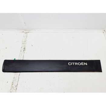 Recambio de moldura para citroën berlingo 1.9 d x familiar referencia OEM IAM 9619030477  