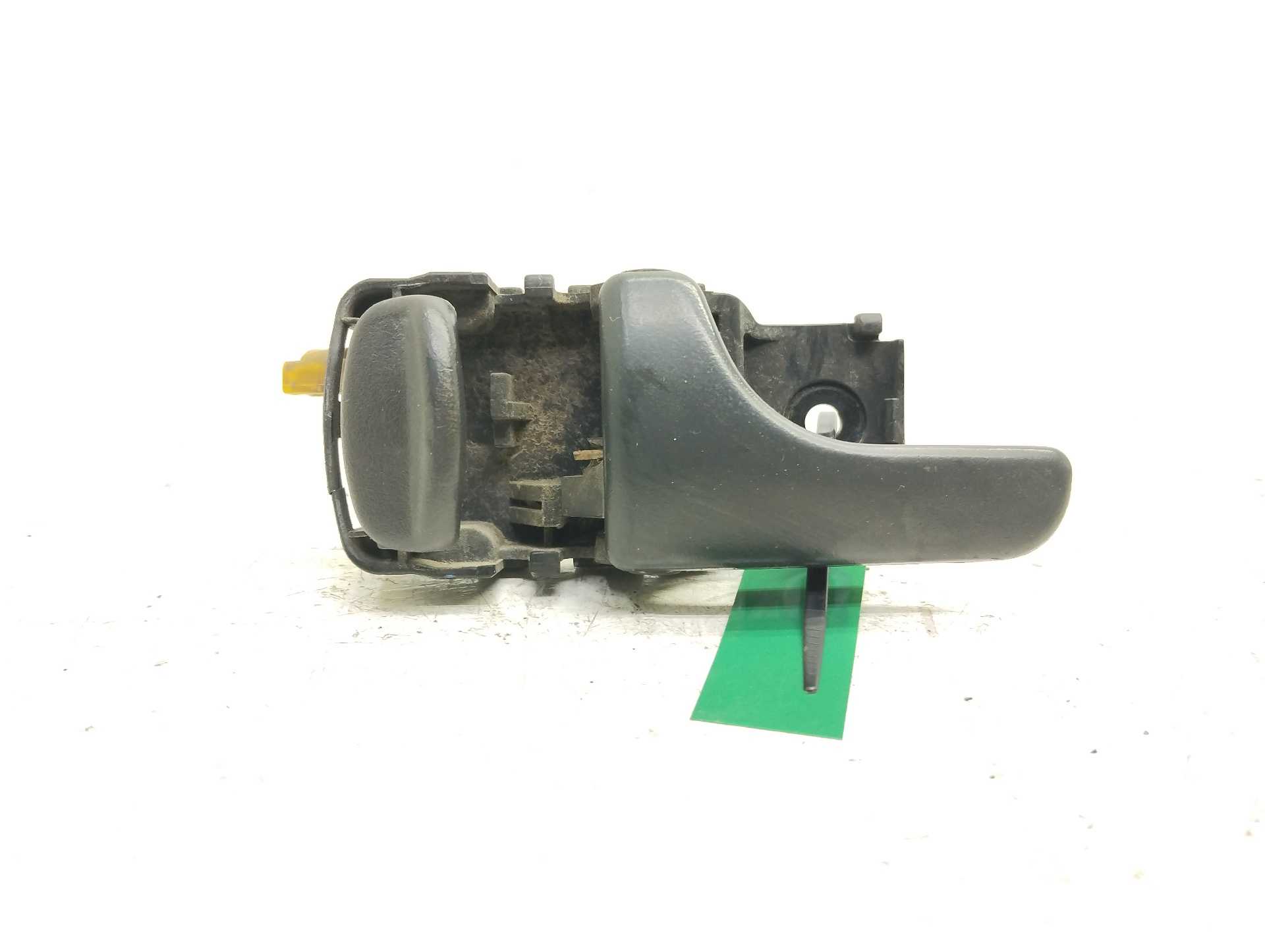 Recambio de maneta interior delantera izquierda para nissan terrano/terrano.ii (r20) avenue referencia OEM IAM   
