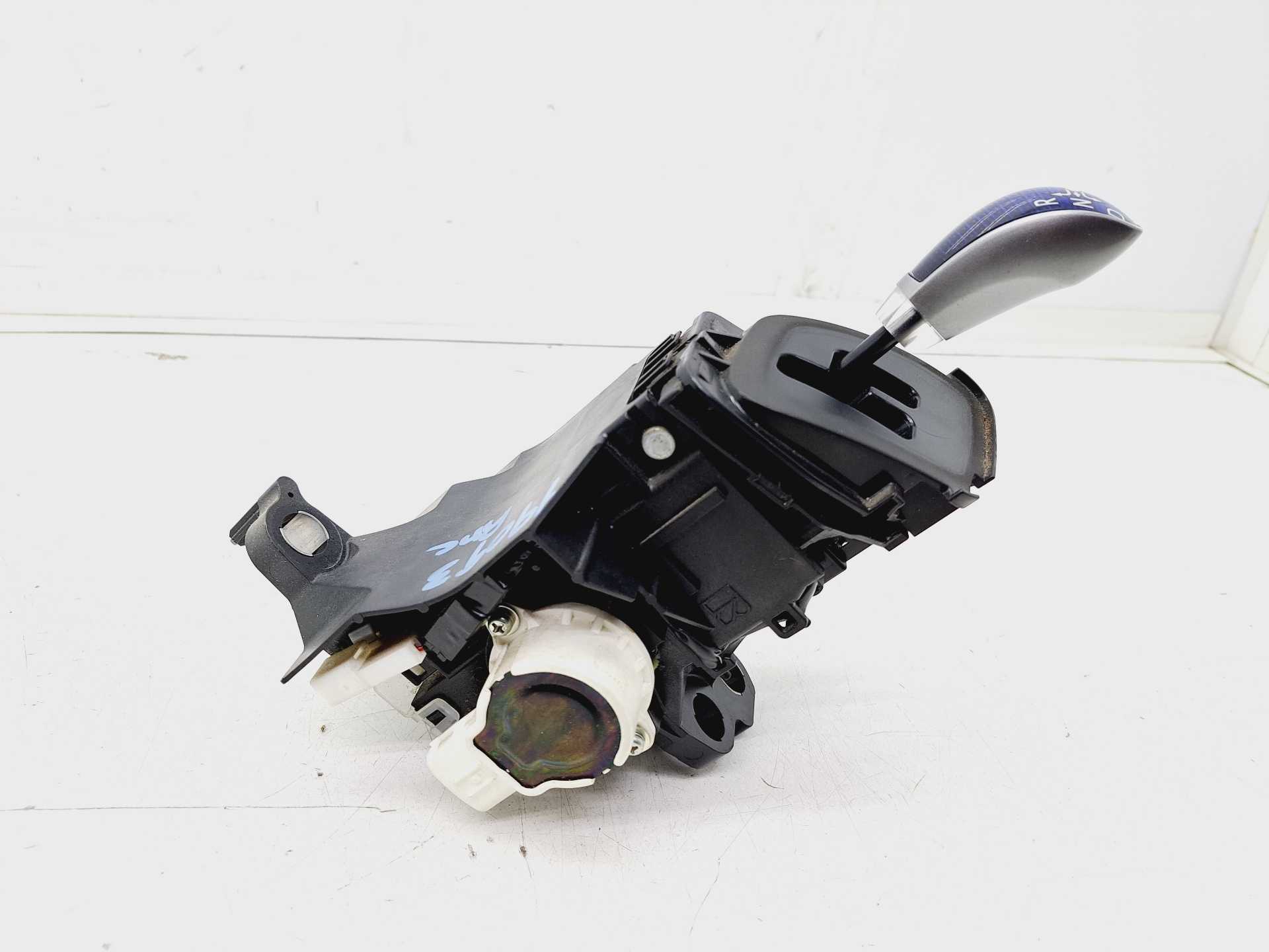 Recambio de palanca cambio para toyota prius+ advance referencia OEM IAM 75G616LHD  