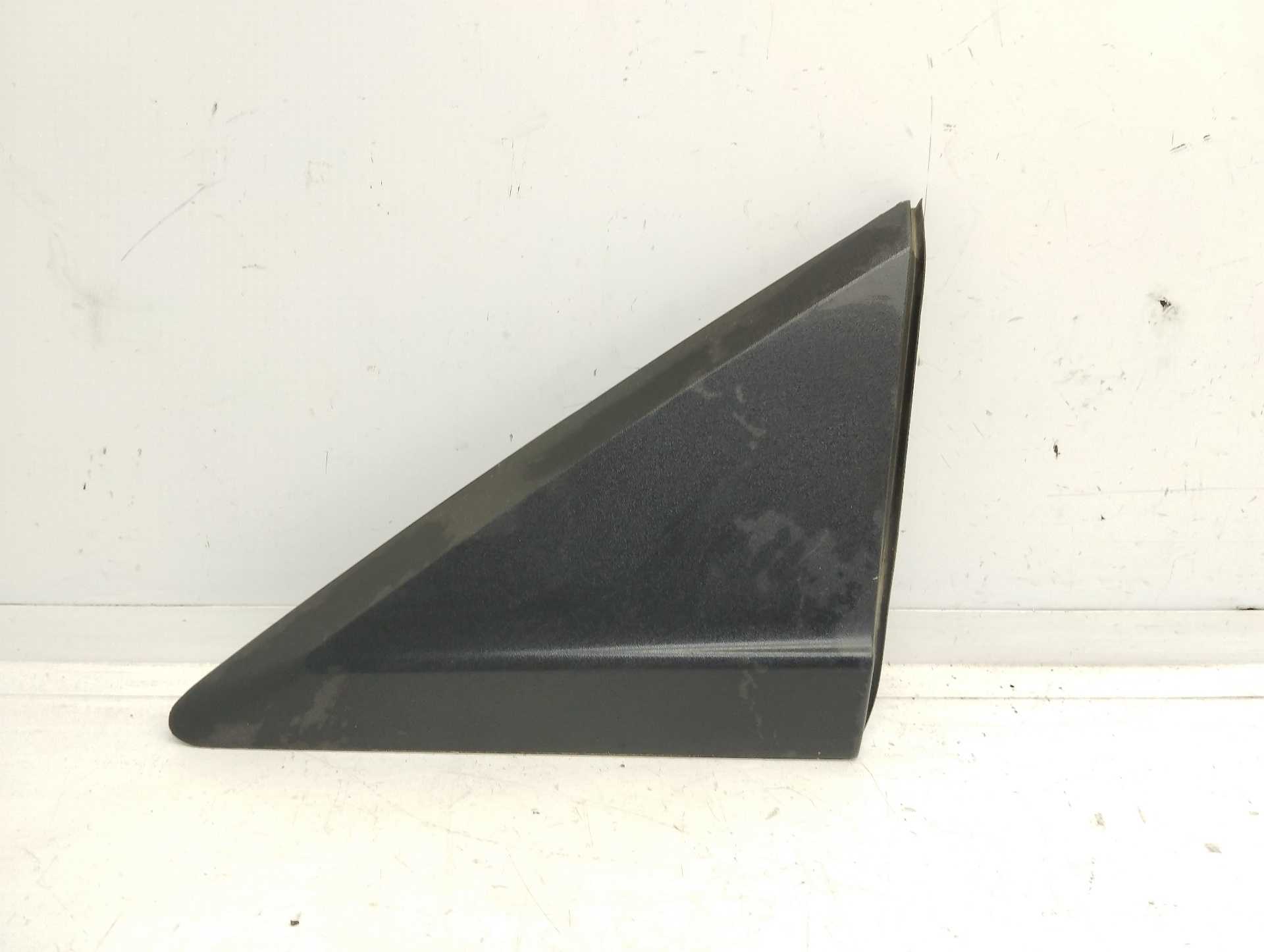 Recambio de moldura para ford transit connect kombi trend largo referencia OEM IAM   