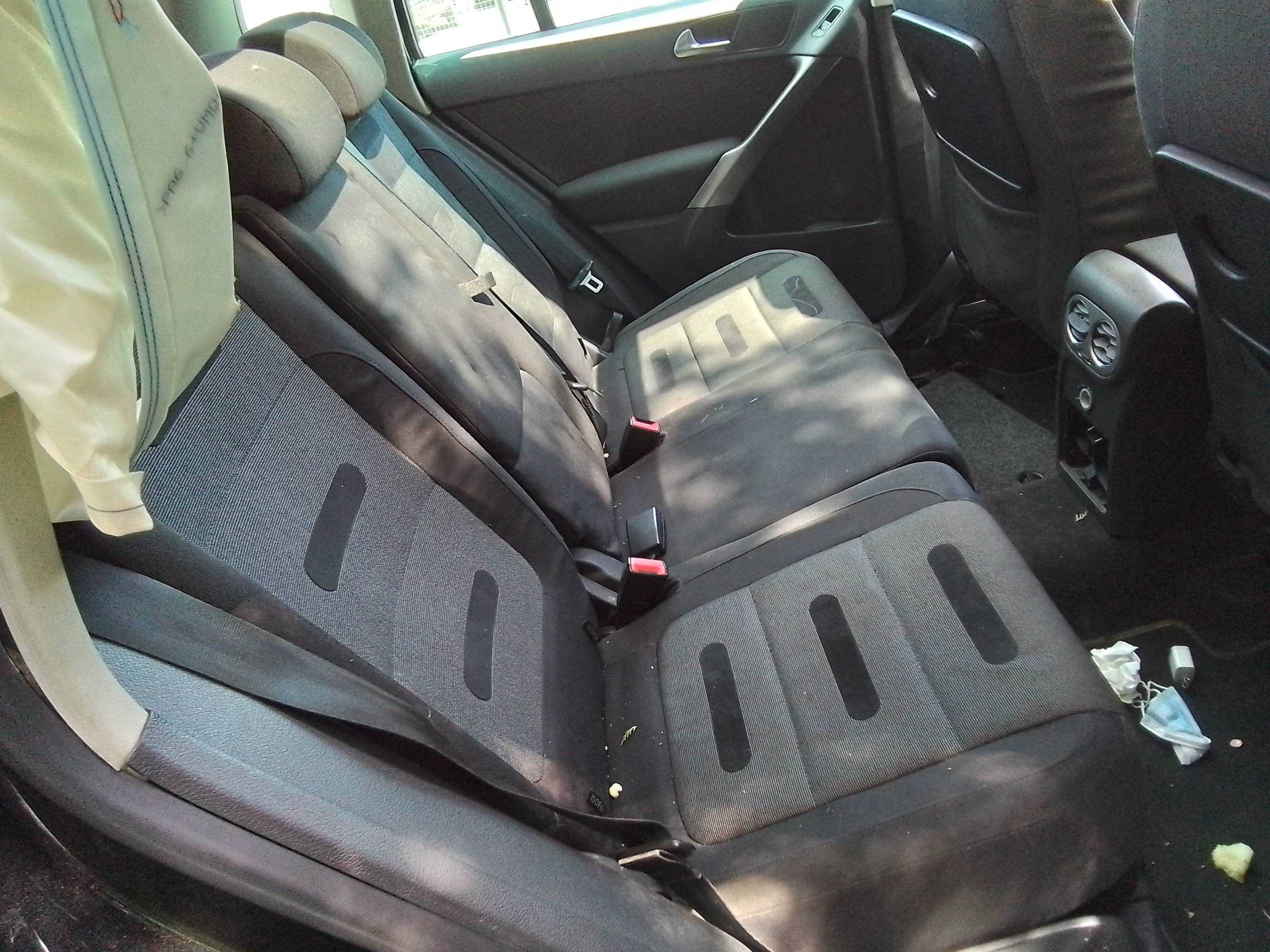 Recambio de asientos traseros para volkswagen tiguan (5n1) 2.0 tdi referencia OEM IAM   