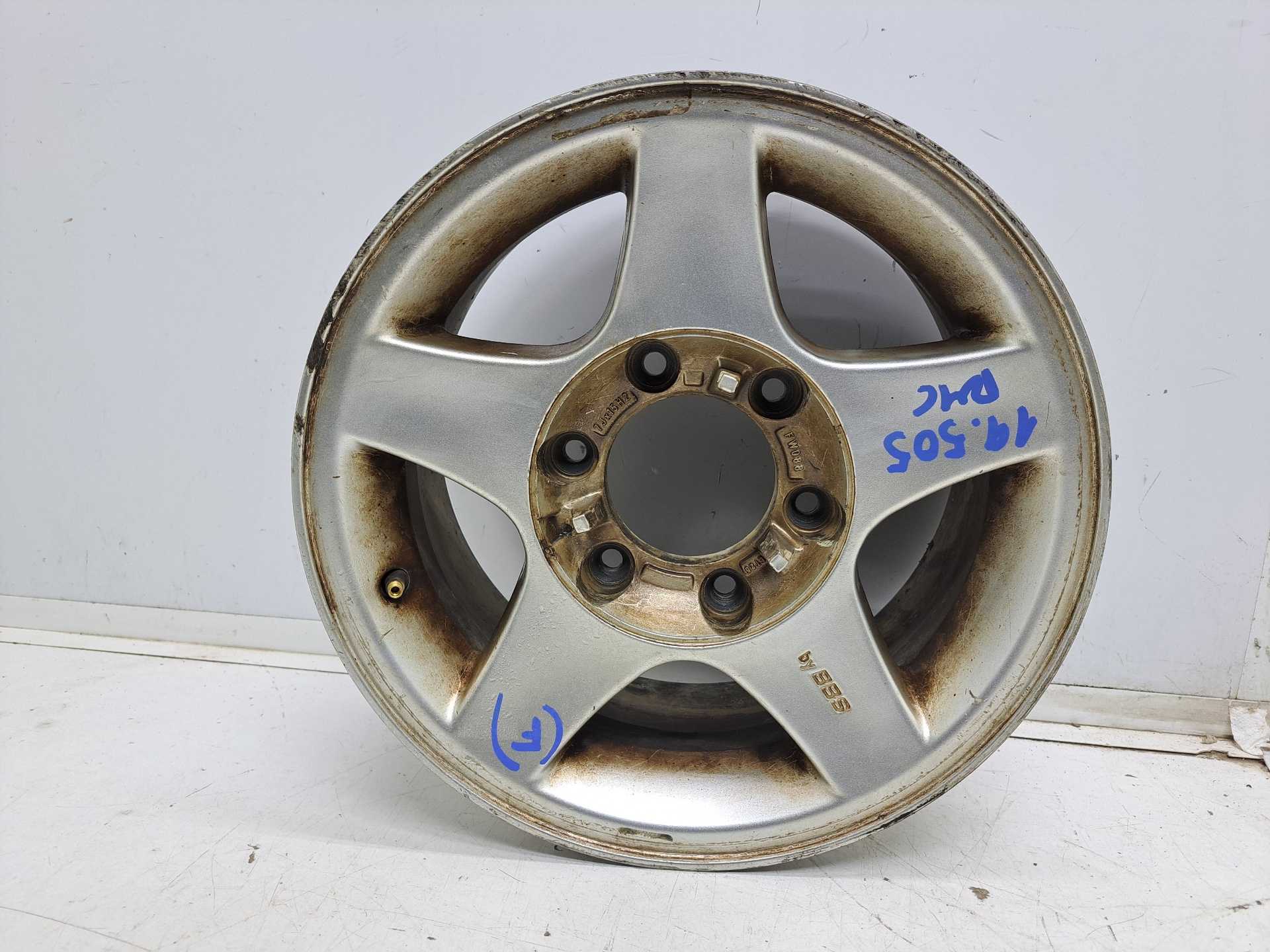 Recambio de llanta para nissan terrano/terrano.ii (r20) avenue referencia OEM IAM R15 7251171 