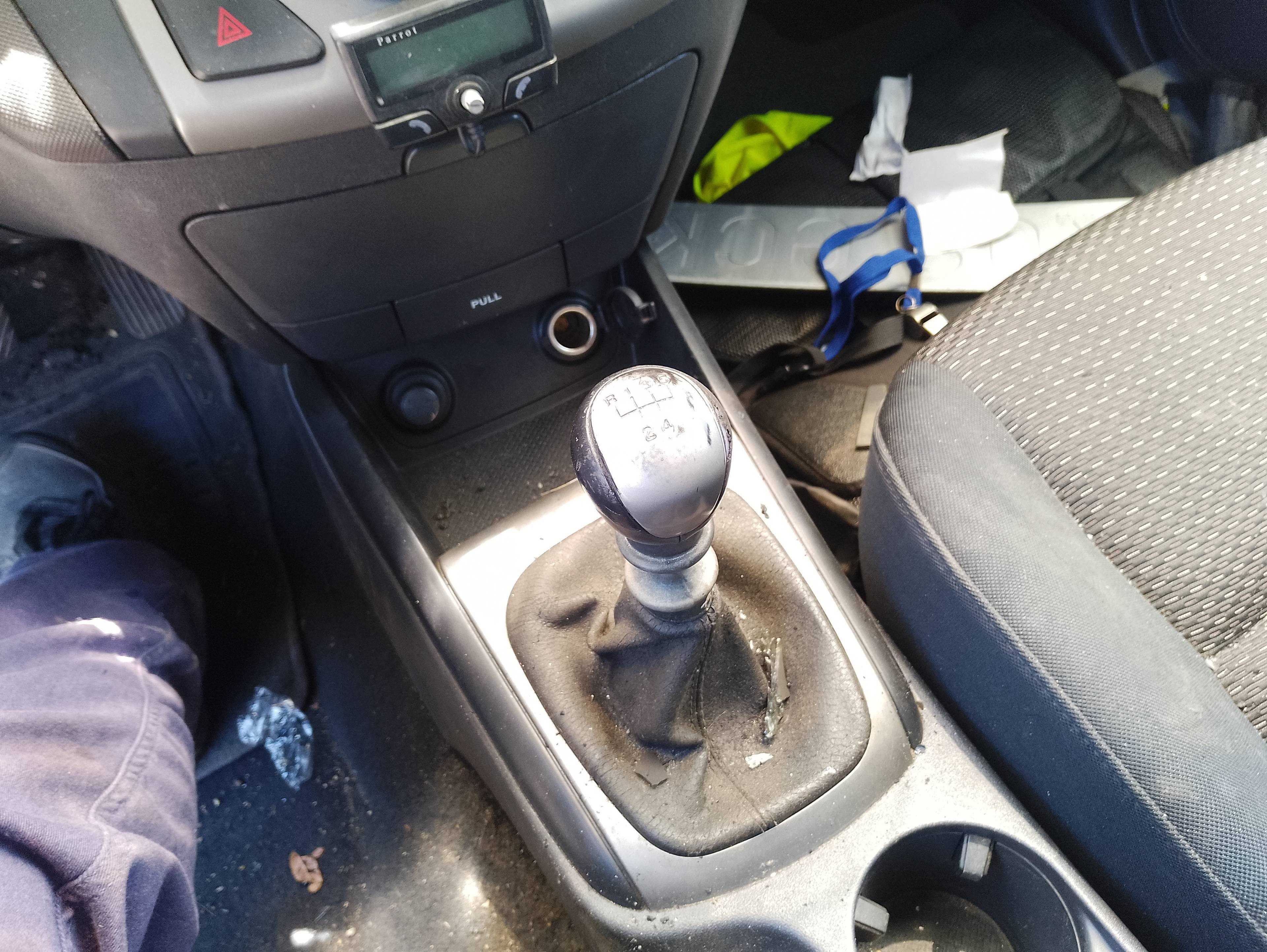 Recambio de palanca cambio para hyundai i30 classic referencia OEM IAM   