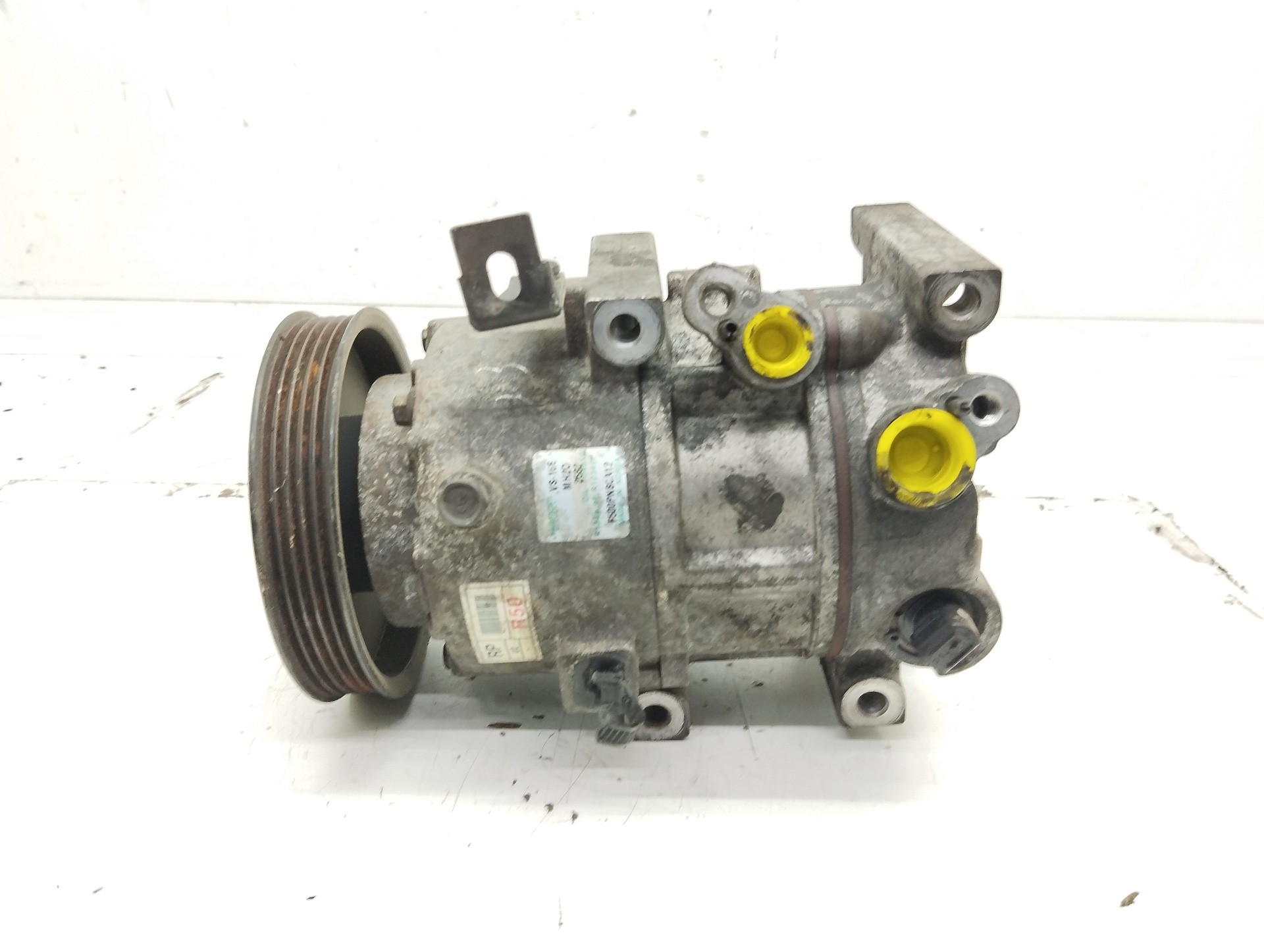 Recambio de compresor aire acondicionado para kia carens ( ) basic referencia OEM IAM F500PNBCA12  