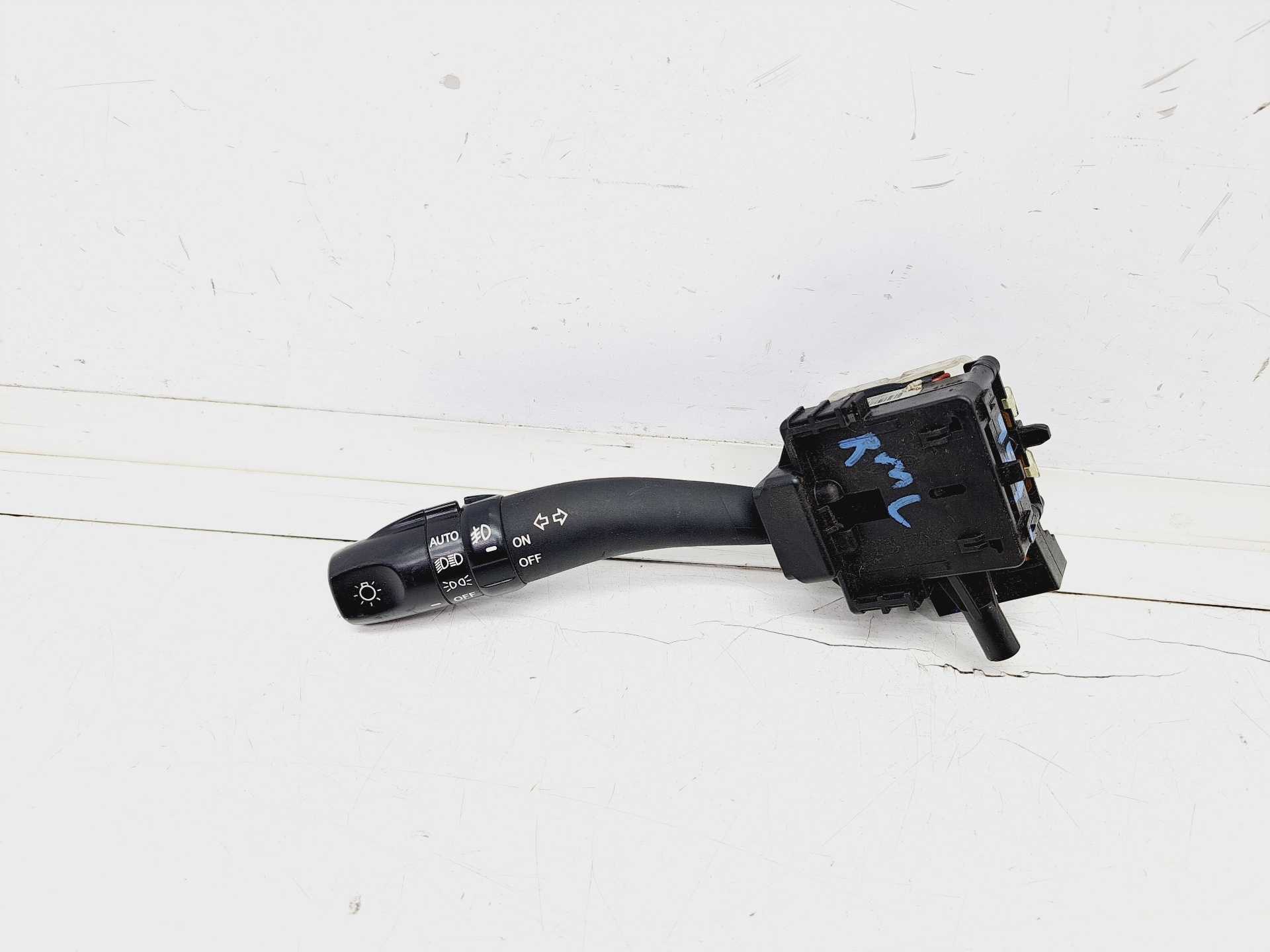 Recambio de mando luces para hyundai santa fe (sm) 2.0 crdi vgt comfort referencia OEM IAM 202004729 202004727 