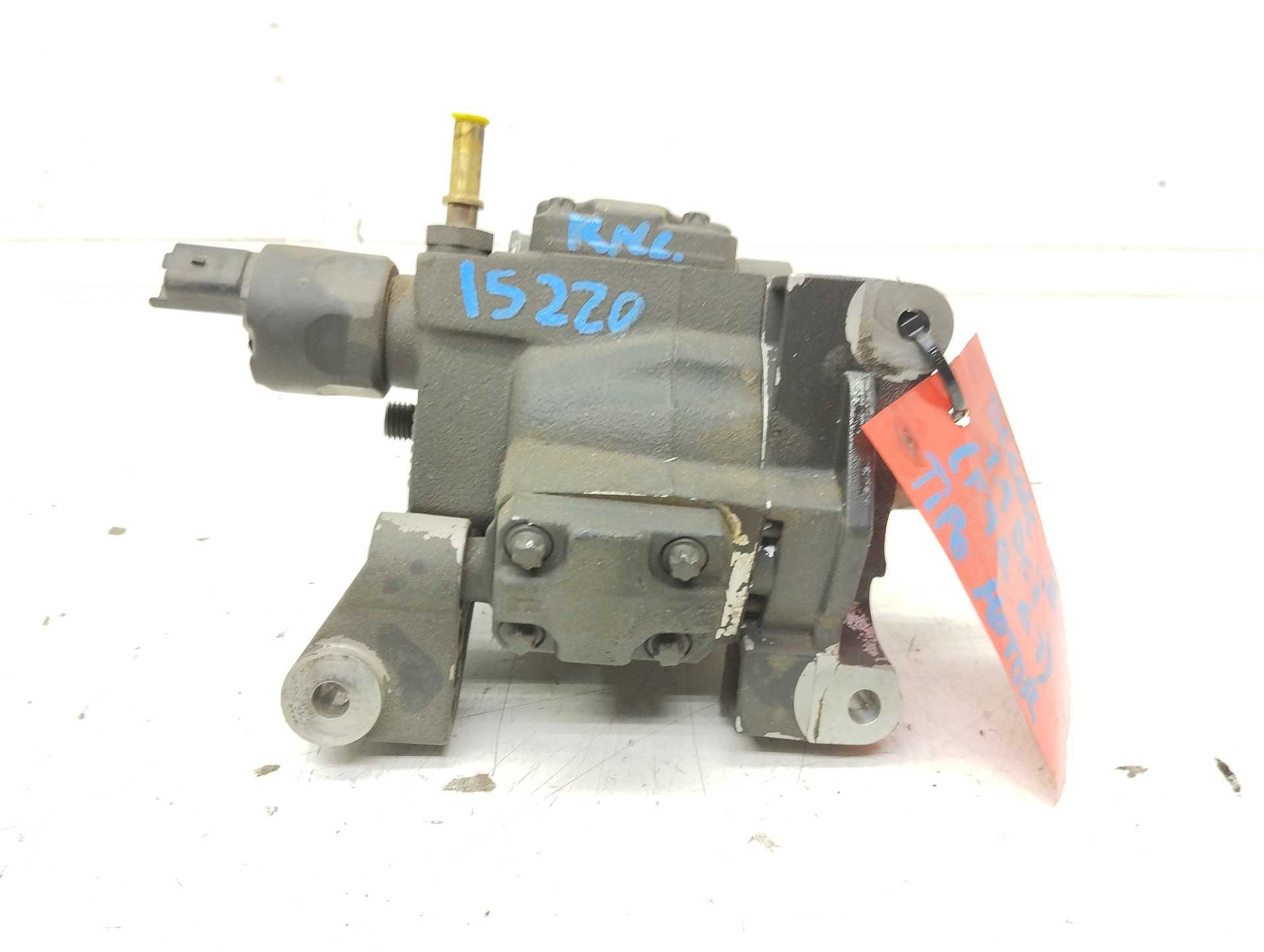 Recambio de bomba inyeccion para renault scenic ii i- music referencia OEM IAM 8200430599 A2C20000754 5WS40153