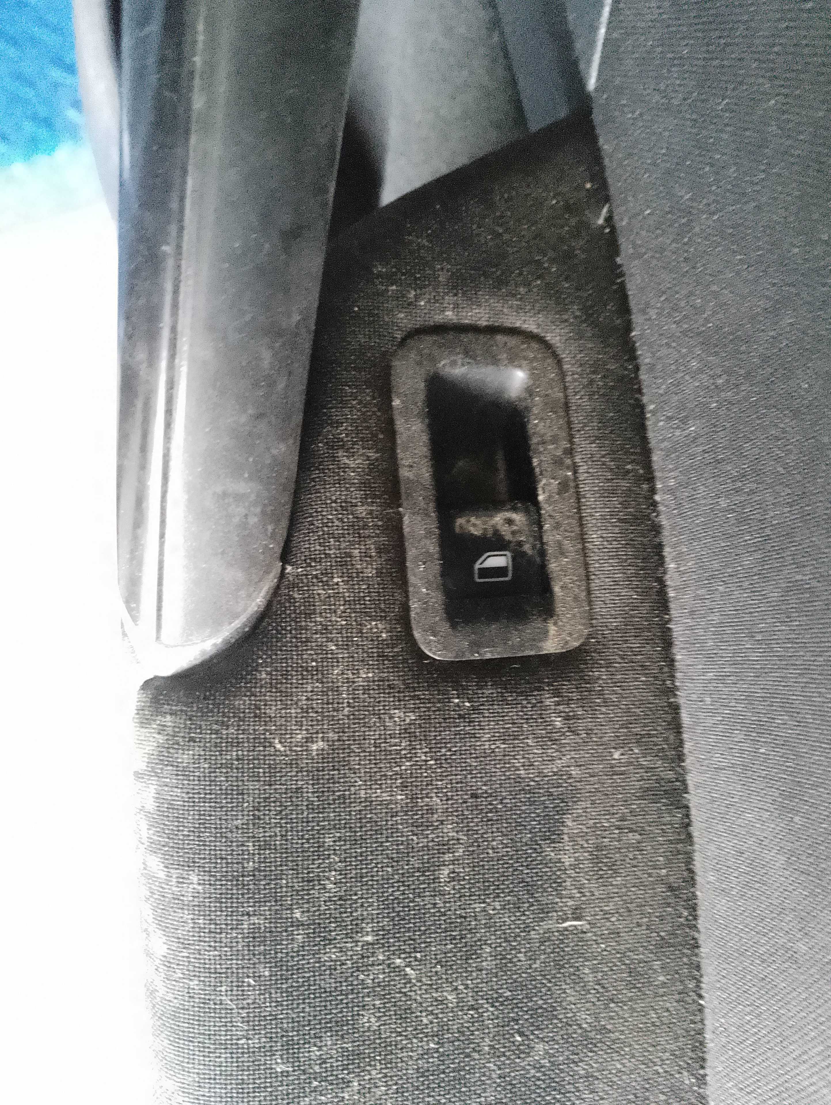 Recambio de mando elevalunas delantero derecho para volkswagen golf vii lim. (5g1) advance bluemotion referencia OEM IAM   