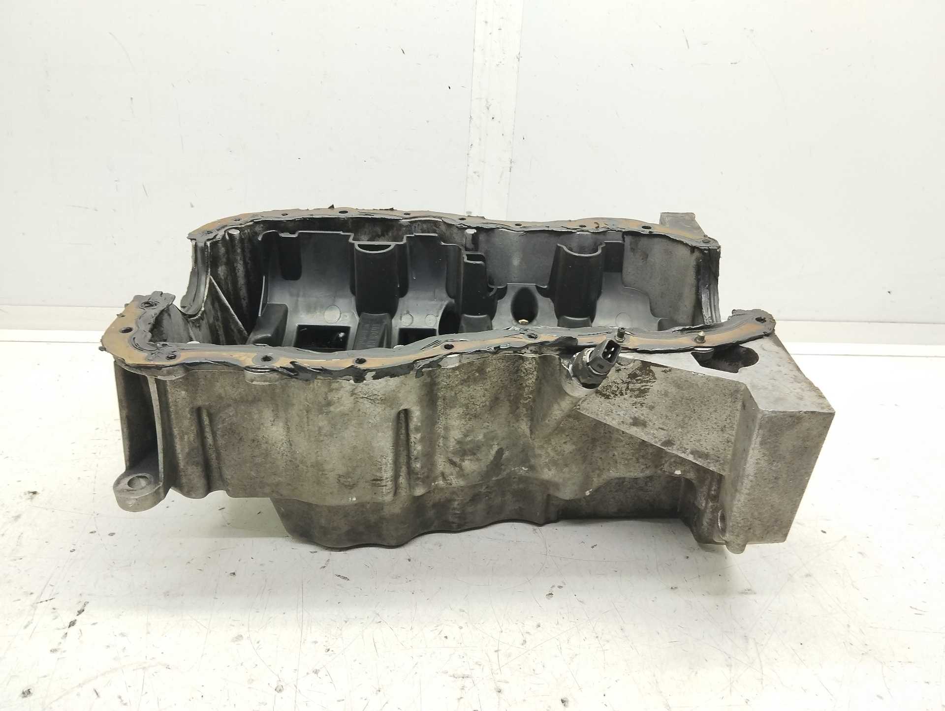 Recambio de carter para renault megane ii berlina 5p authentique referencia OEM IAM 8200311346  