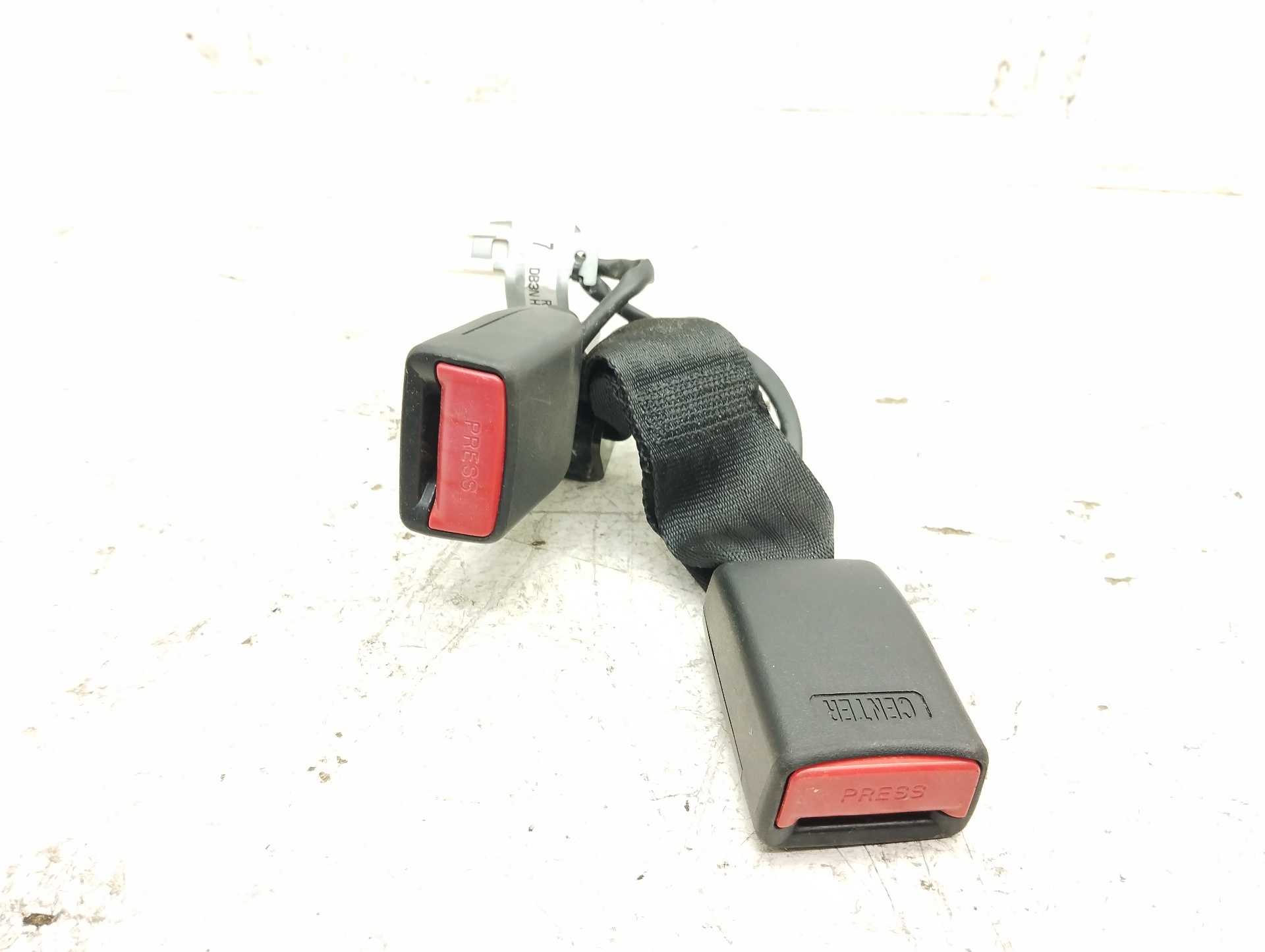 Recambio de anclaje cinturon de seguridad para mazda cx-3 center-line referencia OEM IAM DB3NH DB3N57720 
