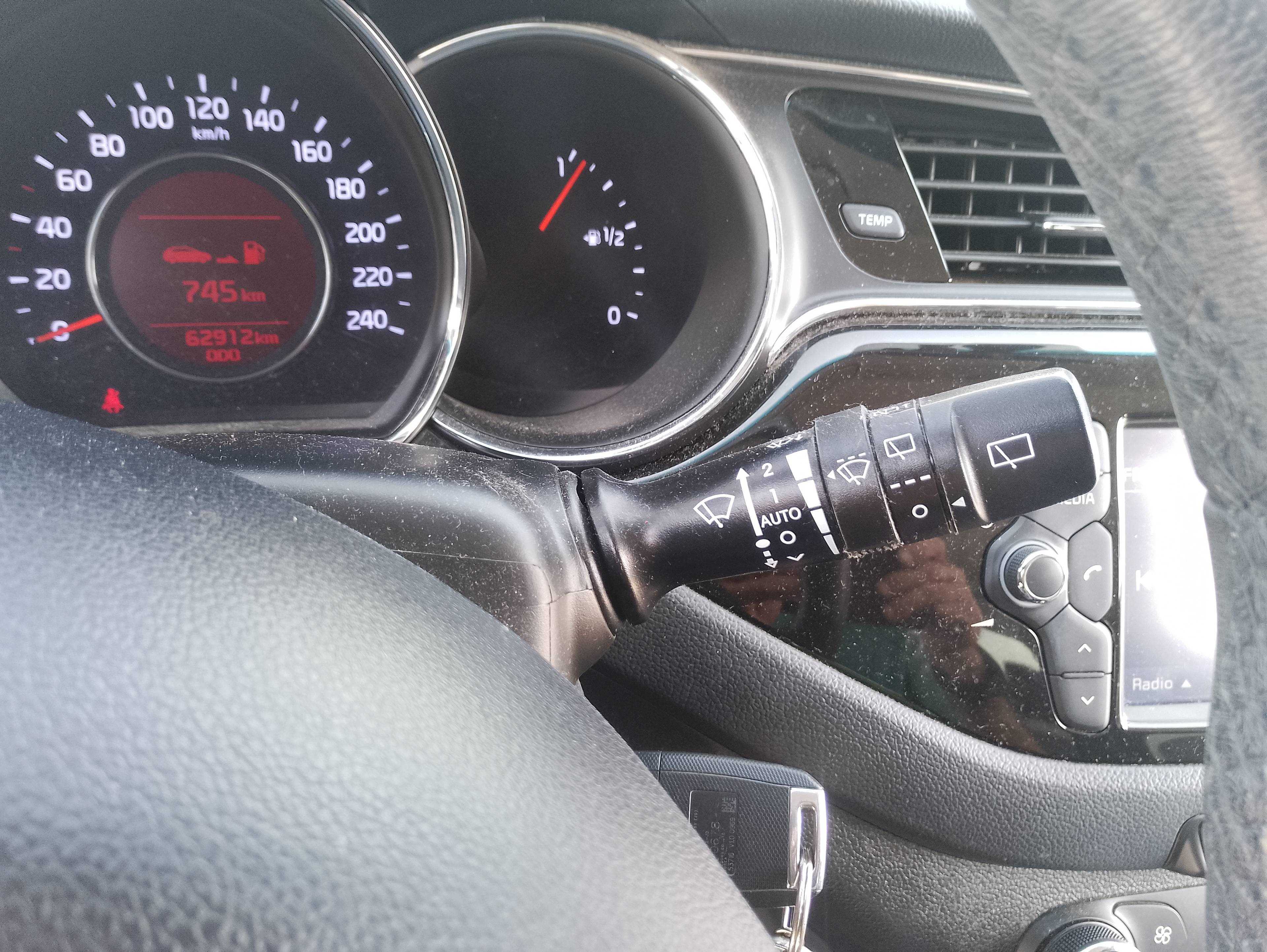 Recambio de mando limpia para kia cee´d business referencia OEM IAM   