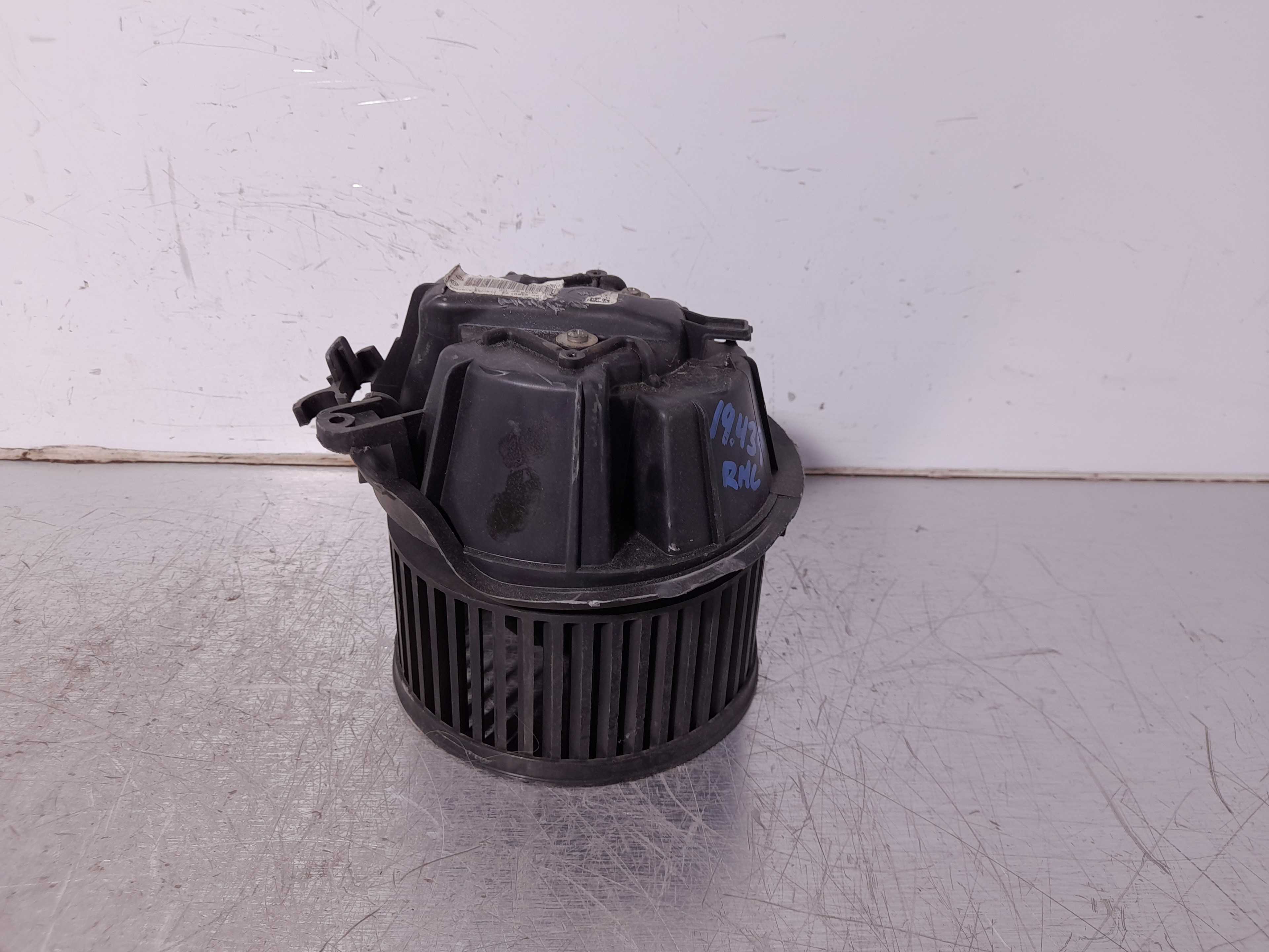 Recambio de motor calefaccion para citroën c2 audace referencia OEM IAM F665878C  