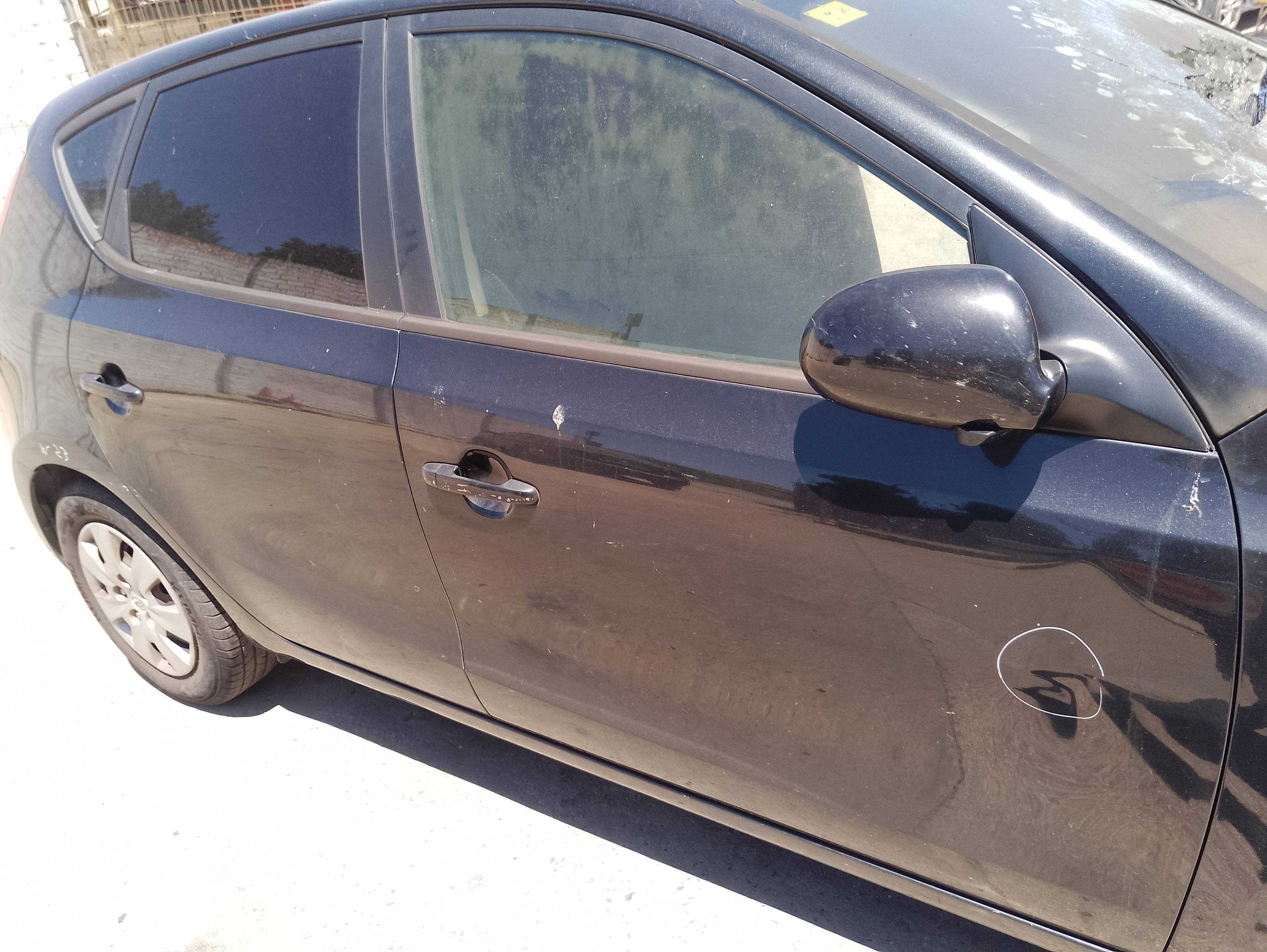Recambio de puerta delantera derecha para hyundai i30 classic referencia OEM IAM   