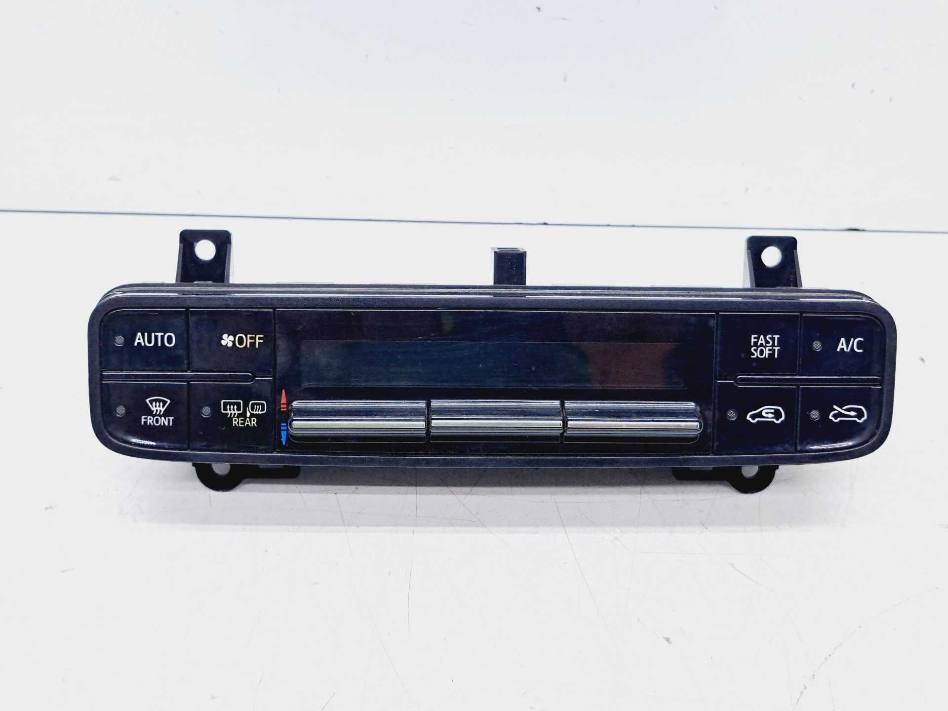 Recambio de mando climatizador para toyota auris 1.8 16v (híbrido) referencia OEM IAM 5590002C60 3860Z69B 5590002810