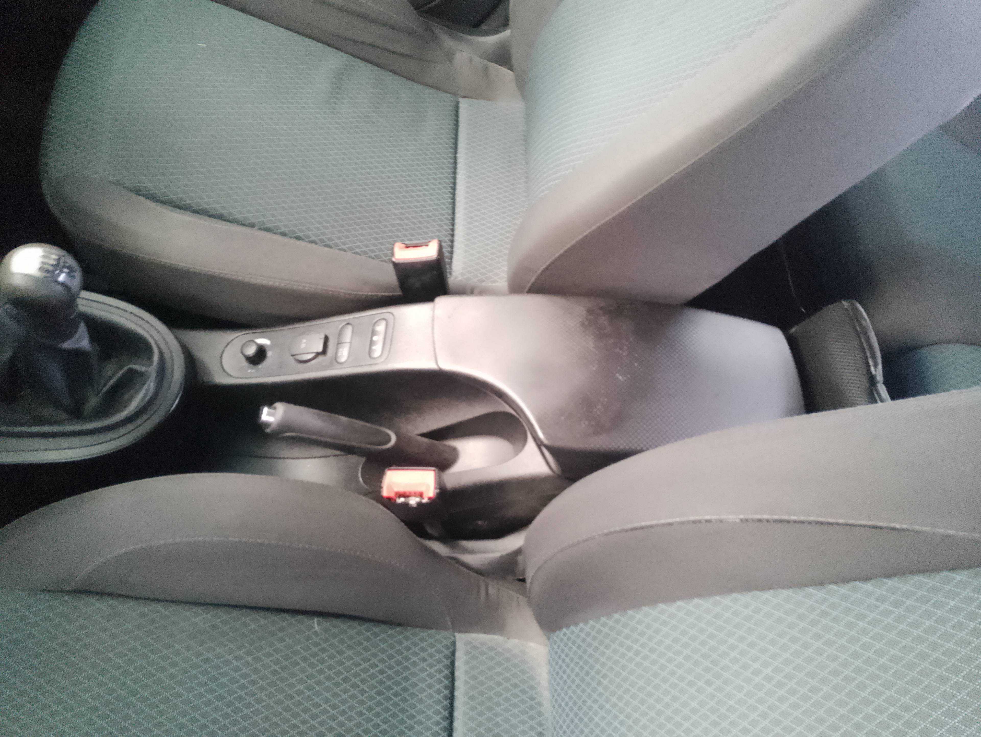 Recambio de apoyabrazos central para seat toledo (5p2) exclusive referencia OEM IAM   
