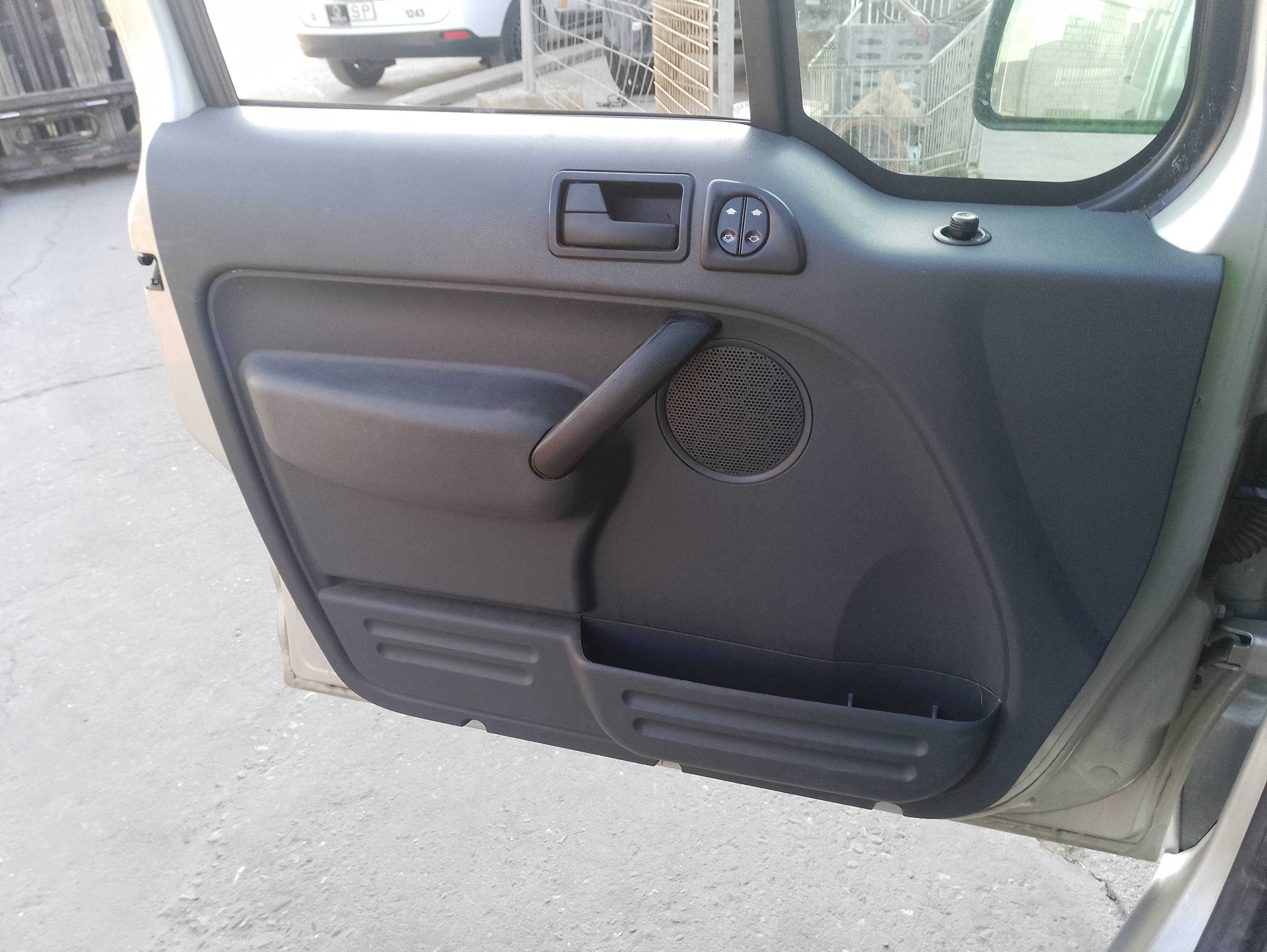 Recambio de guarnecido puerta delantera izquierda para ford tourneo connect (tc7) kombi b. larga (2006) referencia OEM IAM   