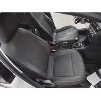 ASIENTO DELANTERO DERECHO 