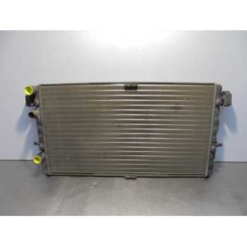 Recambio de radiador agua para seat cordoba berlina (6k2) stella referencia OEM IAM 860872C VALEO 
