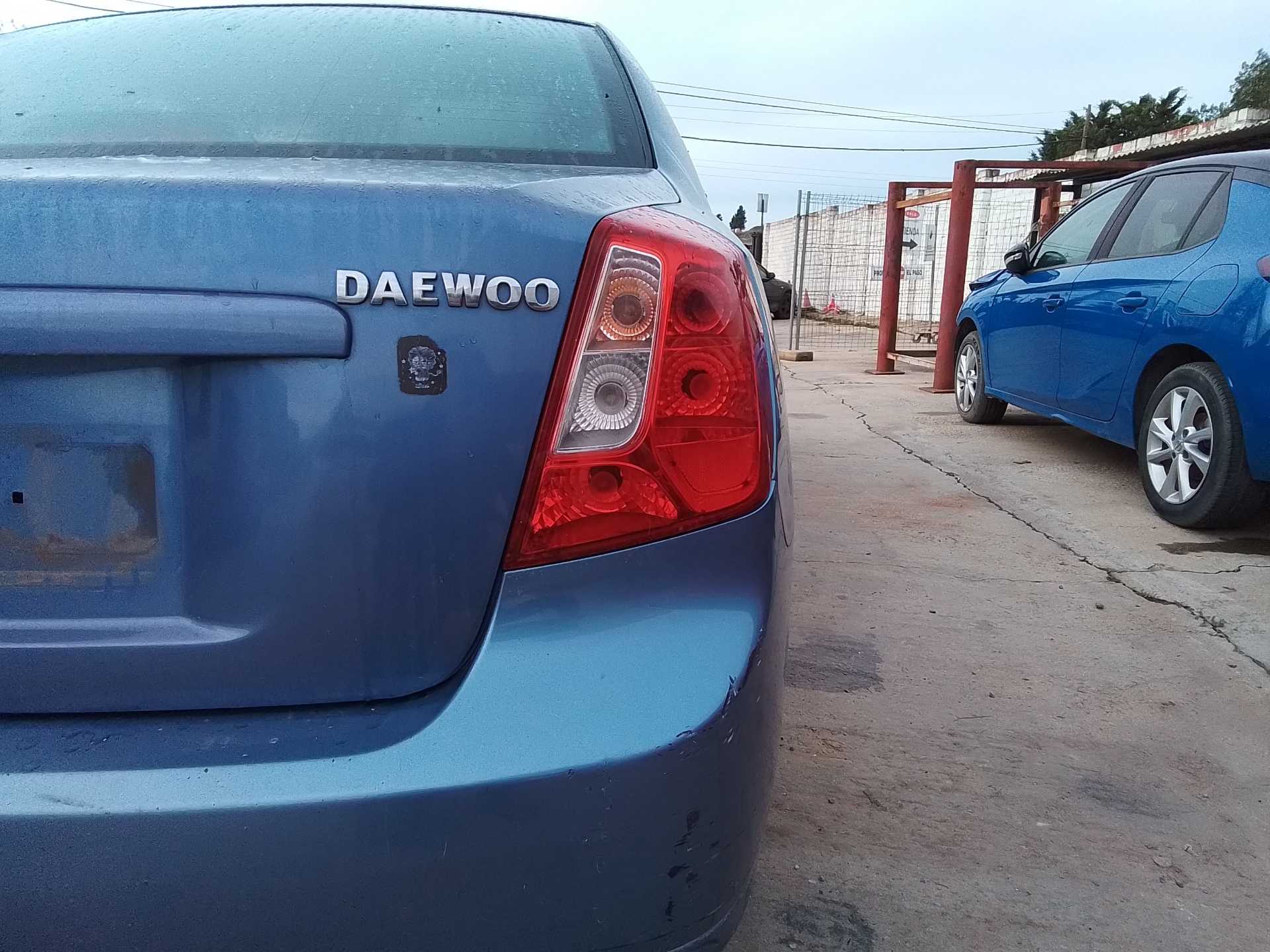 Recambio de piloto trasero derecho para daewoo nubira berlina se referencia OEM IAM   