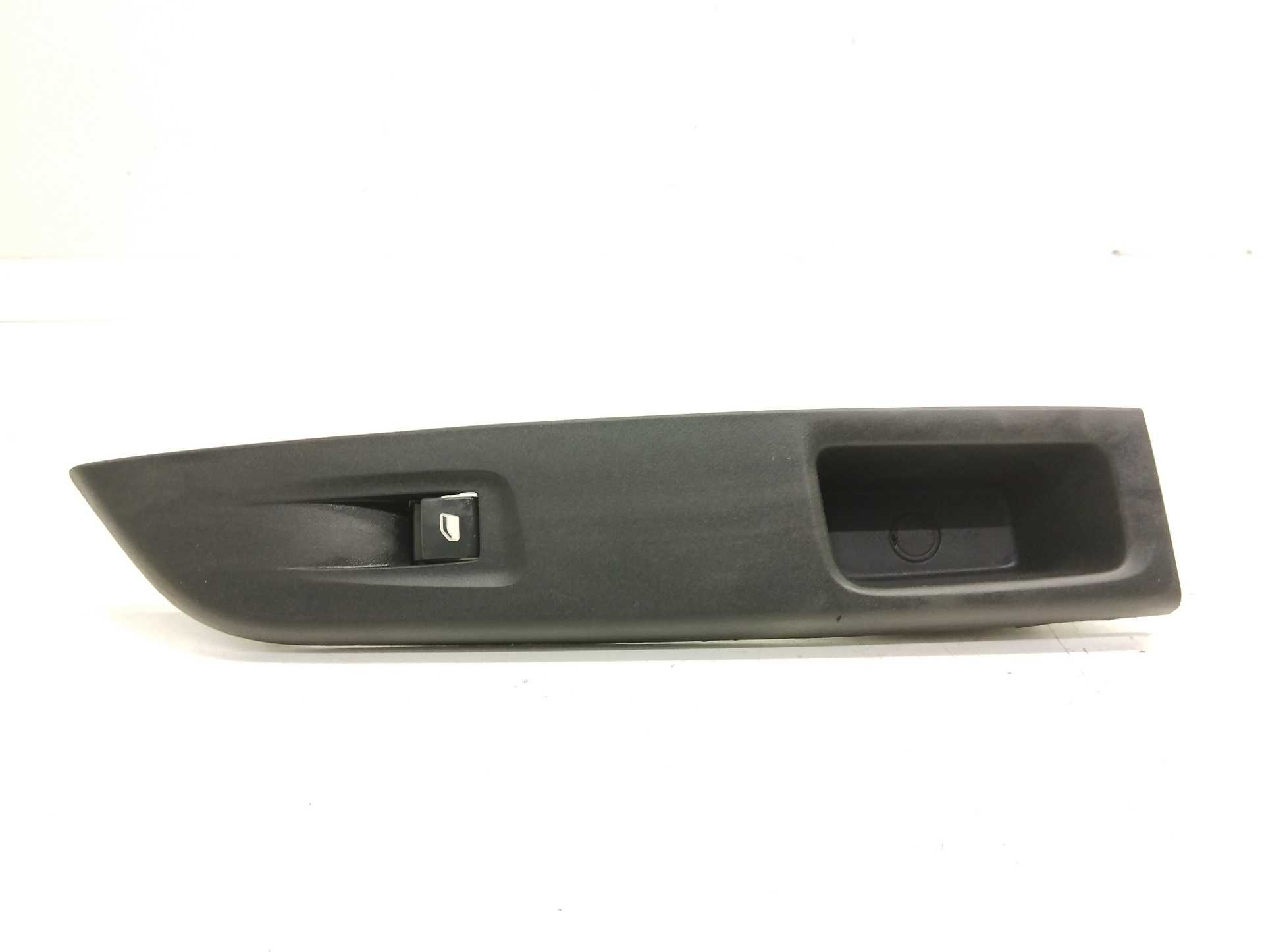 Recambio de mando elevalunas delantero derecho para opel corsa f edition referencia OEM IAM 9830172180  