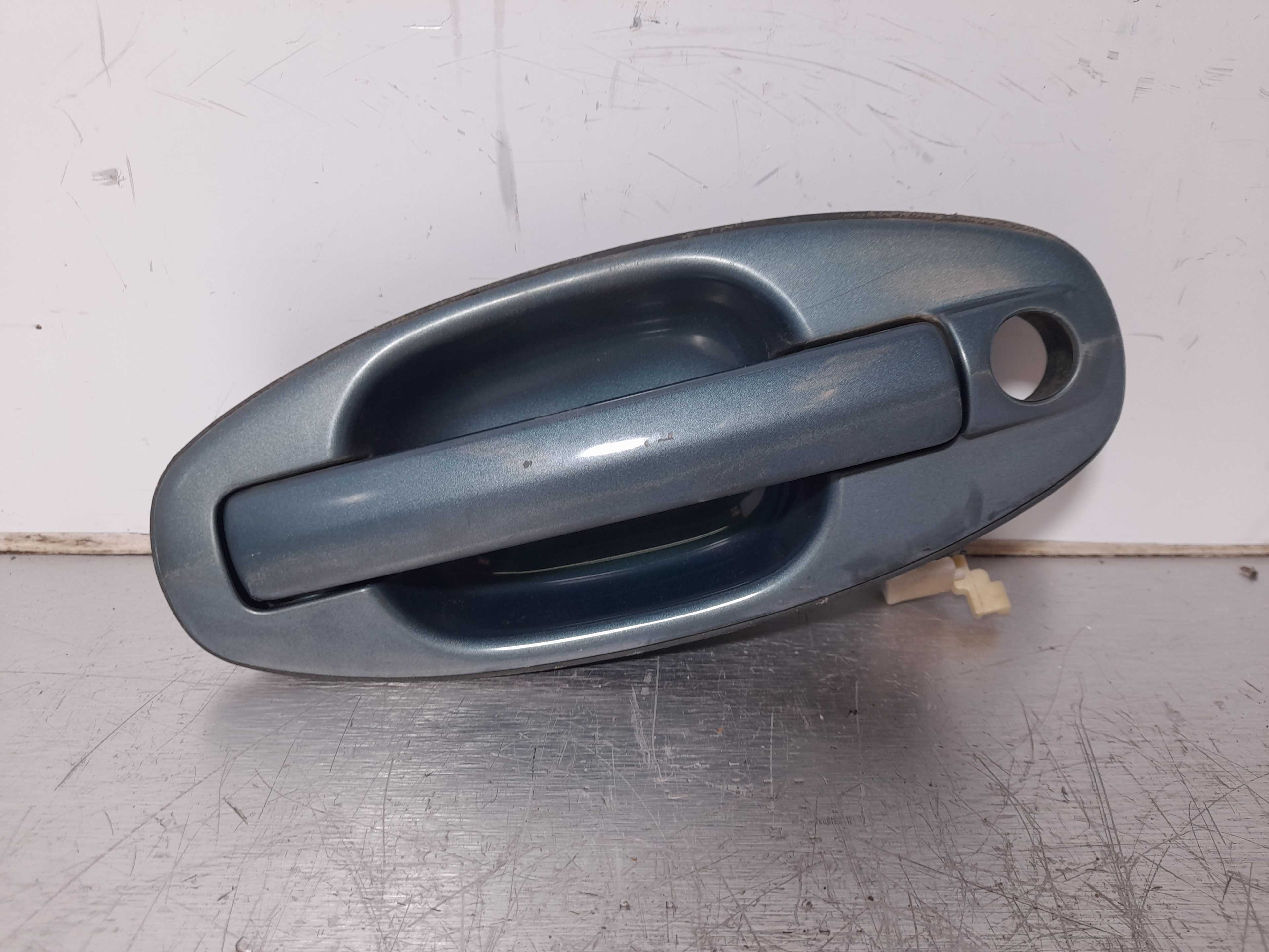 Recambio de maneta exterior delantera derecha para hyundai santa fe (sm) 2.0 gls crdi referencia OEM IAM   