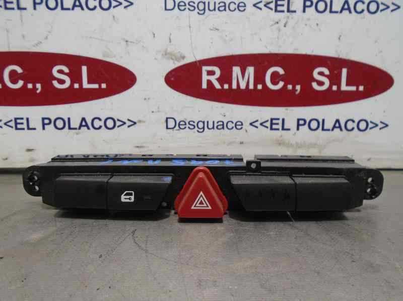 Recambio de mando warning para kia cee´d active referencia OEM IAM   