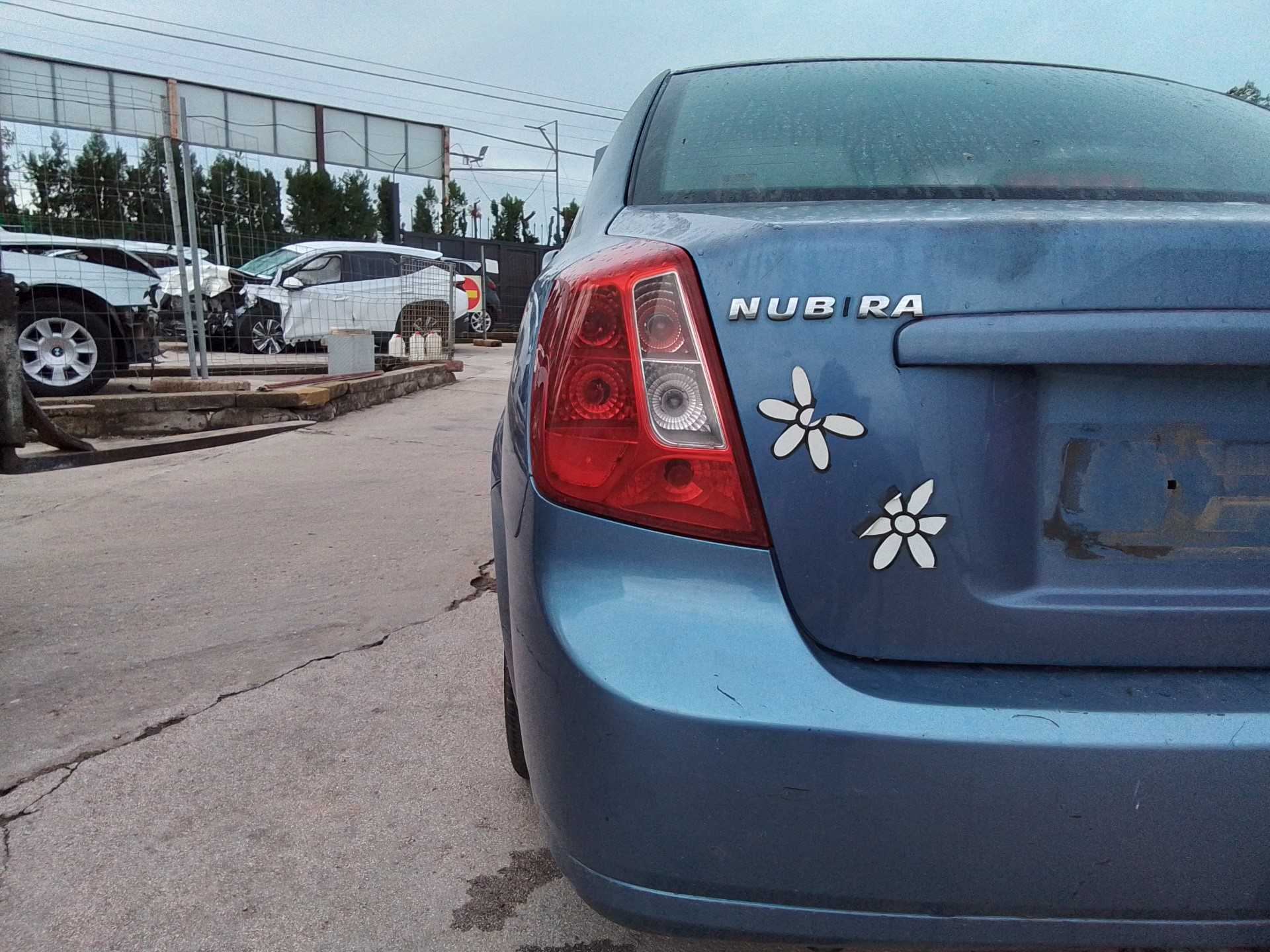 Recambio de piloto trasero izquierdo para daewoo nubira berlina se referencia OEM IAM   
