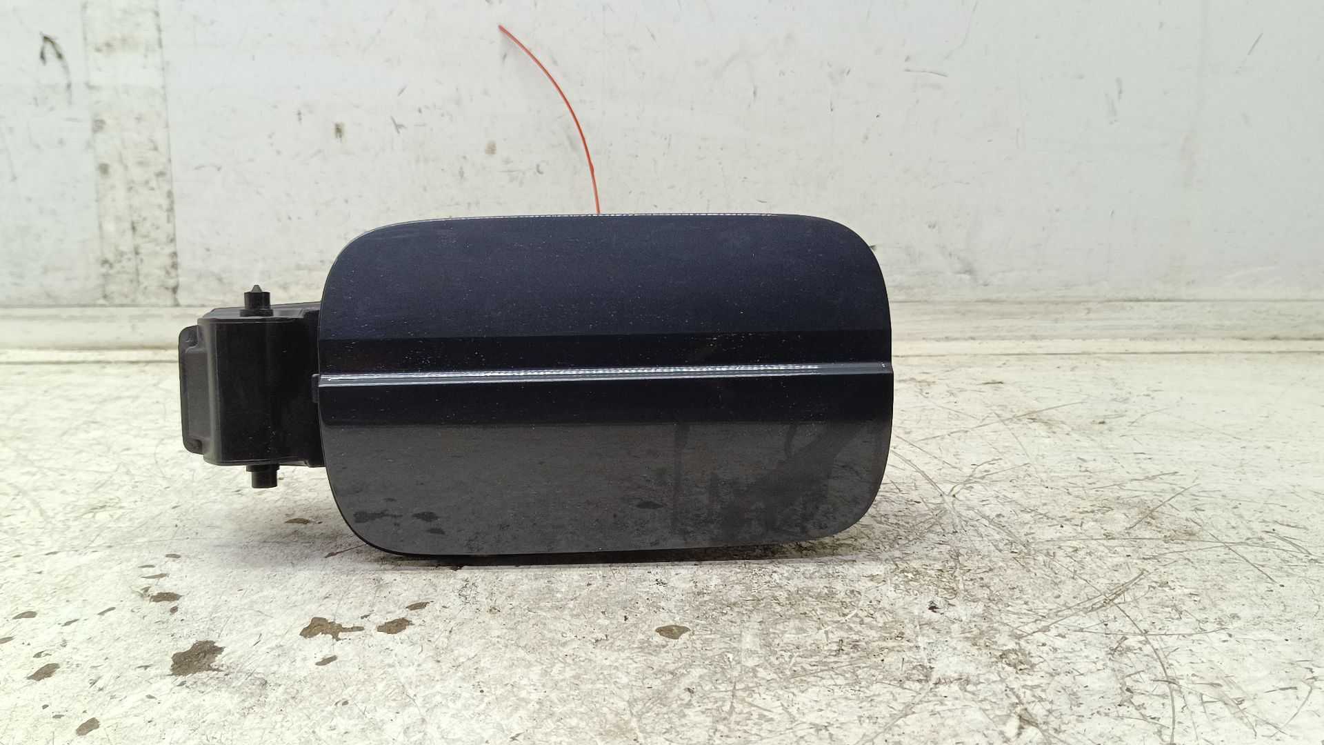 Recambio de tapa exterior combustible para audi a4 berlina (8w2) básico referencia OEM IAM 4M0010508K  