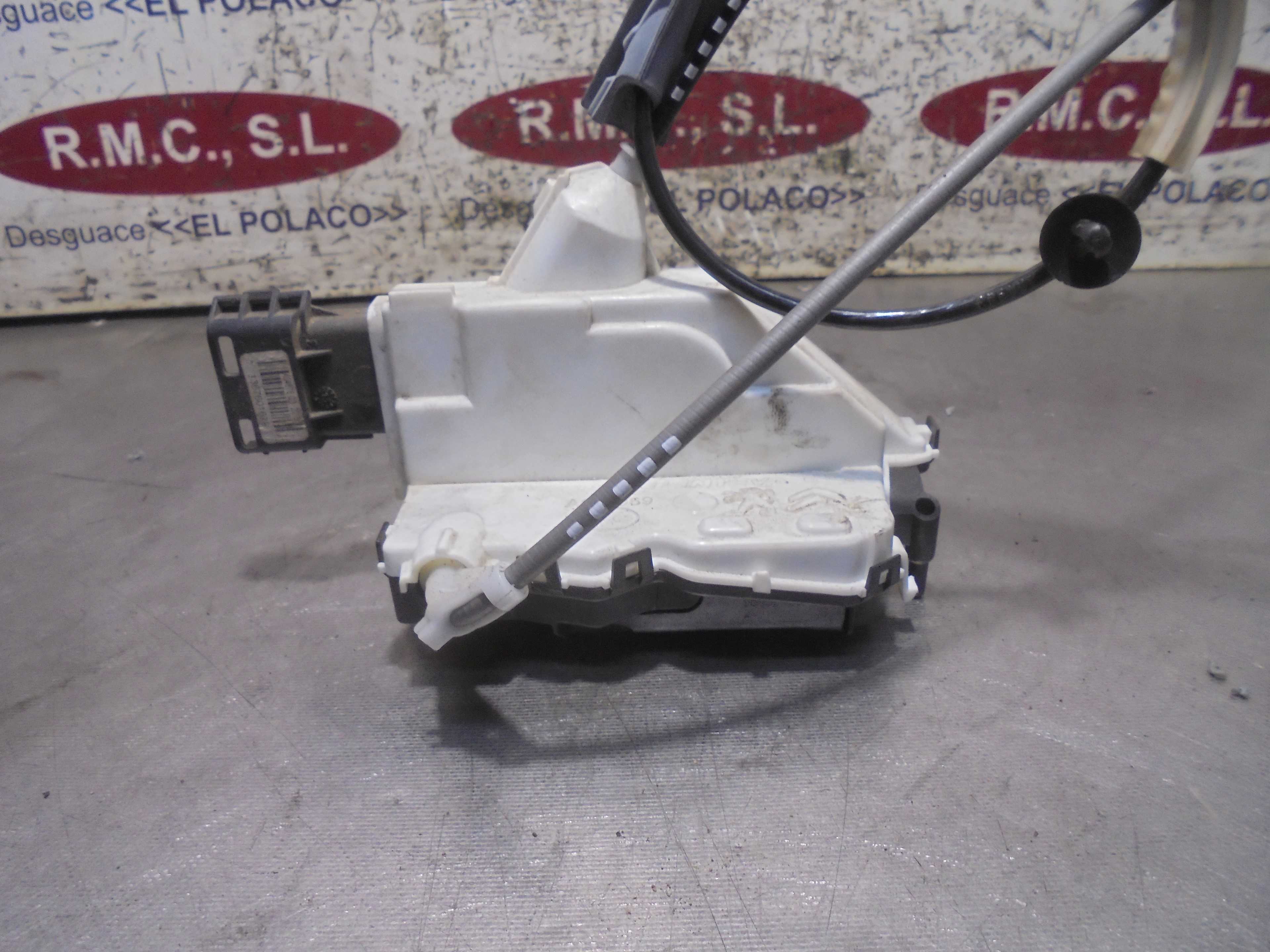 Recambio de cerradura puerta trasera izquierda para citroën c-elysée 1.6 blue-hdi fap referencia OEM IAM   