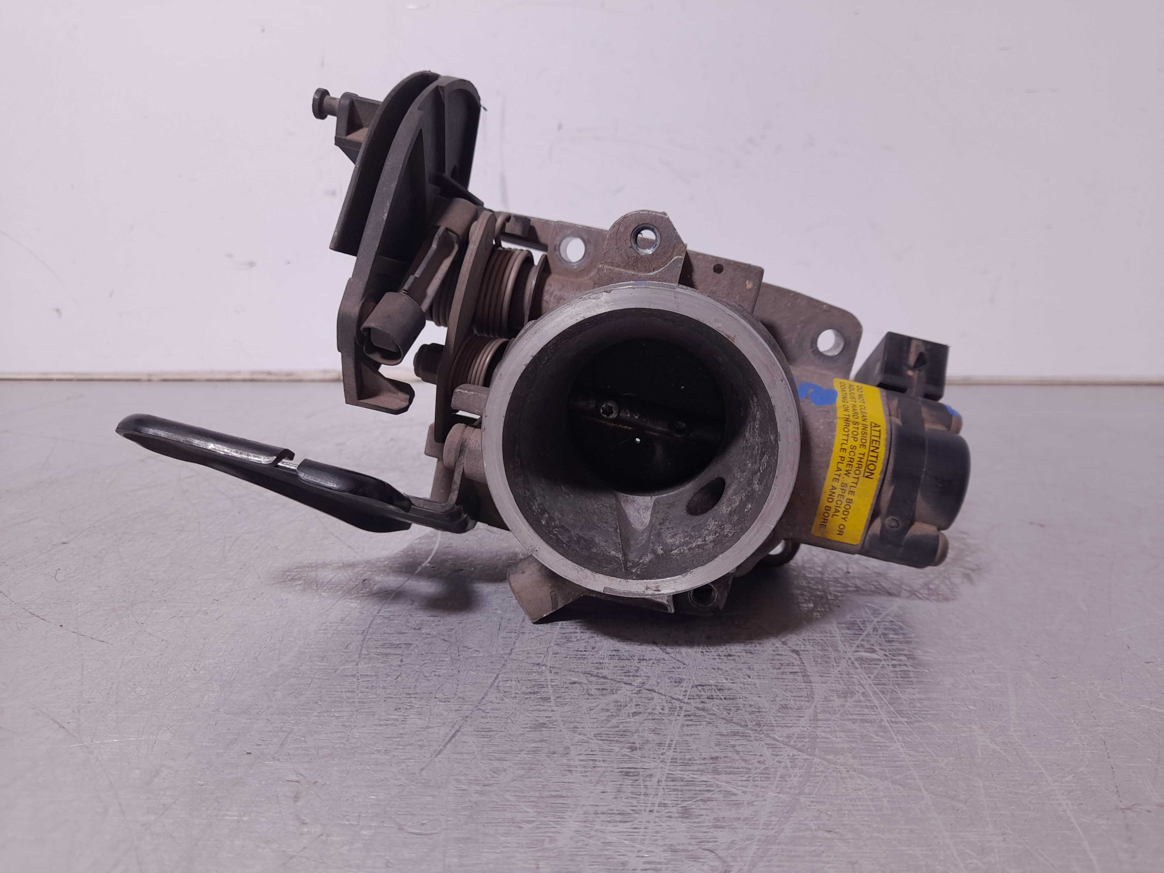 Recambio de caja mariposa para ford mondeo berlina (gd) clx referencia OEM IAM 95BF9B989  