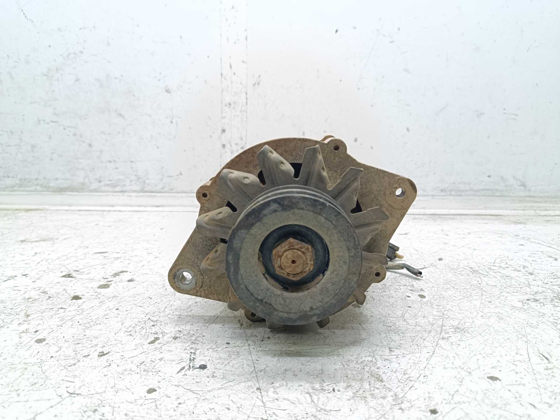 Recambio de alternador para nissan patrol (k/w160) familiar (w160) referencia OEM IAM 10-1544C10 24V 
