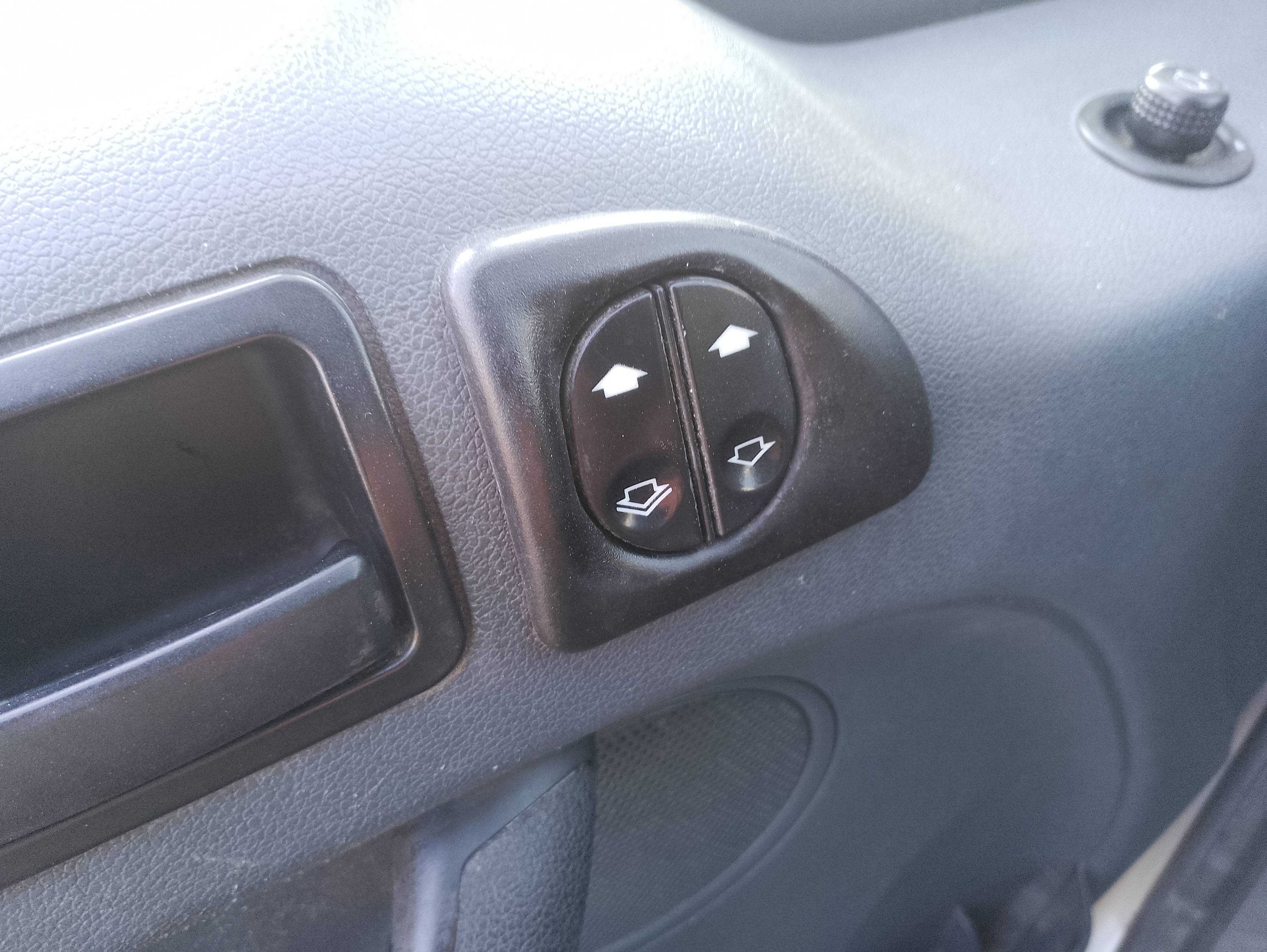 Recambio de mando elevalunas delantero izquierdo para ford tourneo connect (tc7) kombi b. larga (2006) referencia OEM IAM   