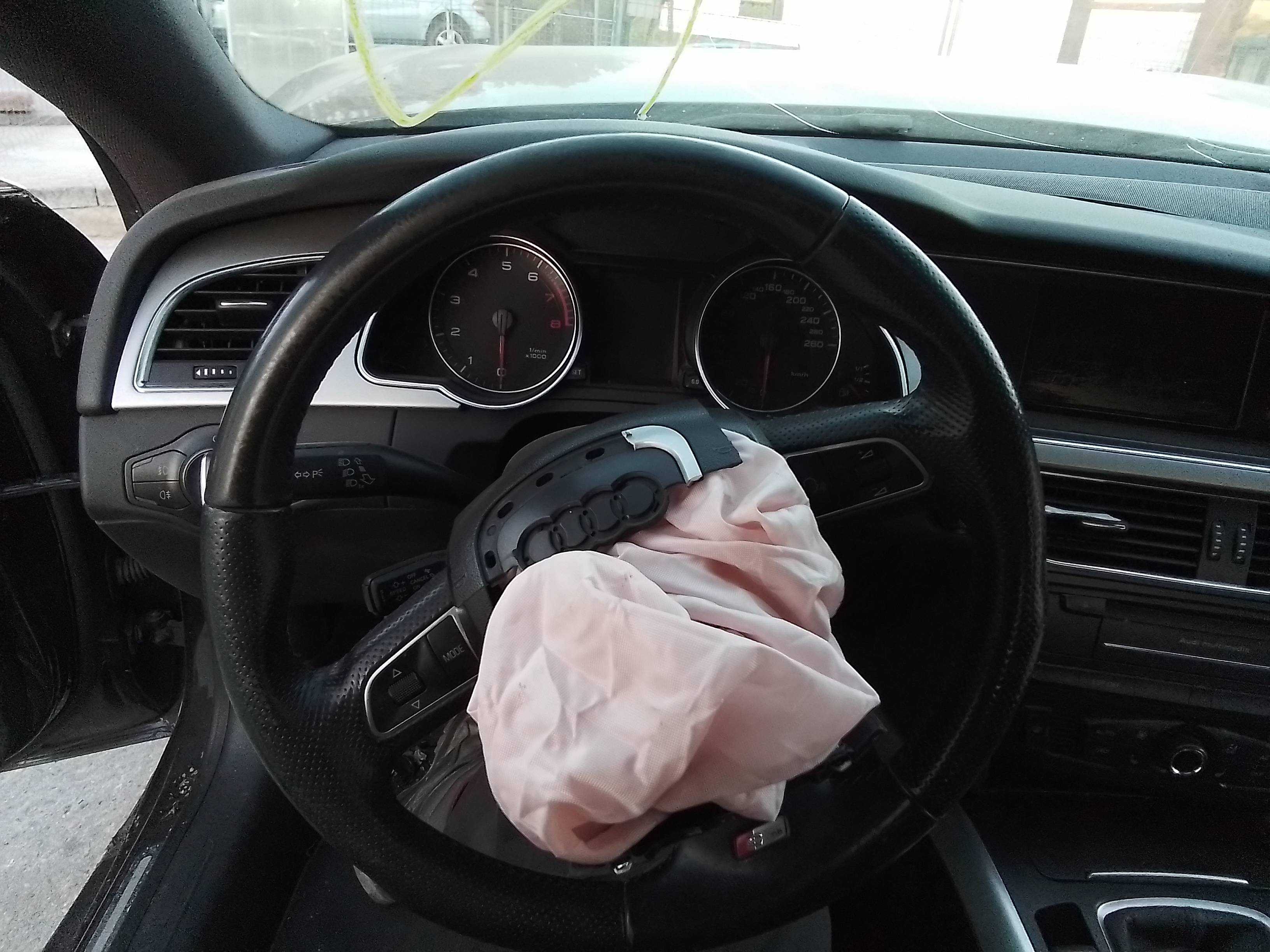Recambio de volante para audi a5 sportback (8t) 2.0 16v tfsi referencia OEM IAM   