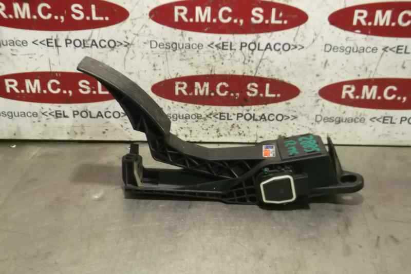 Recambio de potenciometro pedal para mercedes-benz clase m (w164) 320 / 350 cdi (164.122) referencia OEM IAM A1643000004  