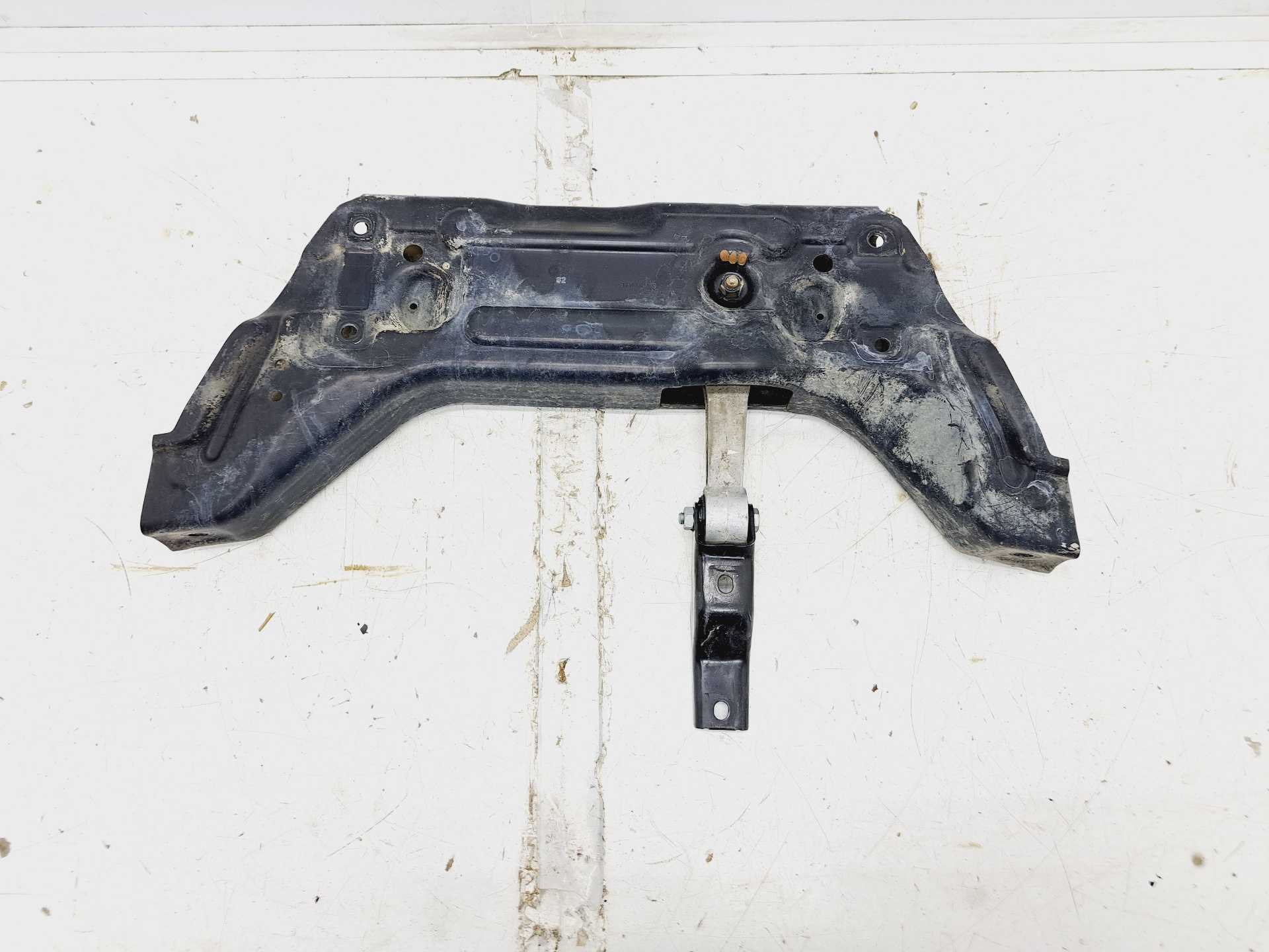 Recambio de cuna motor para seat cordoba berlina (6l2) referencia OEM IAM  6Q0199287K 