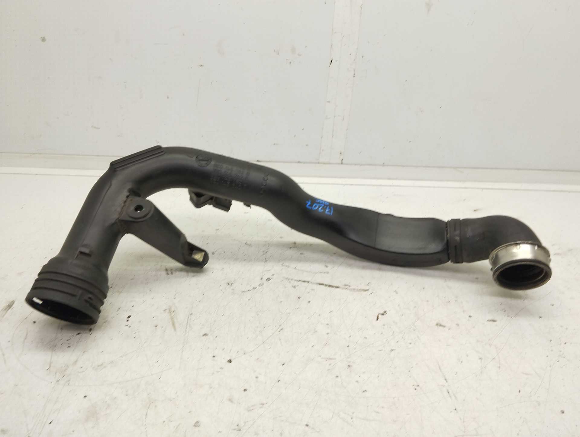 Recambio de tubo de admision para audi a4 berlina (8e) referencia OEM IAM 3B0145762C  
