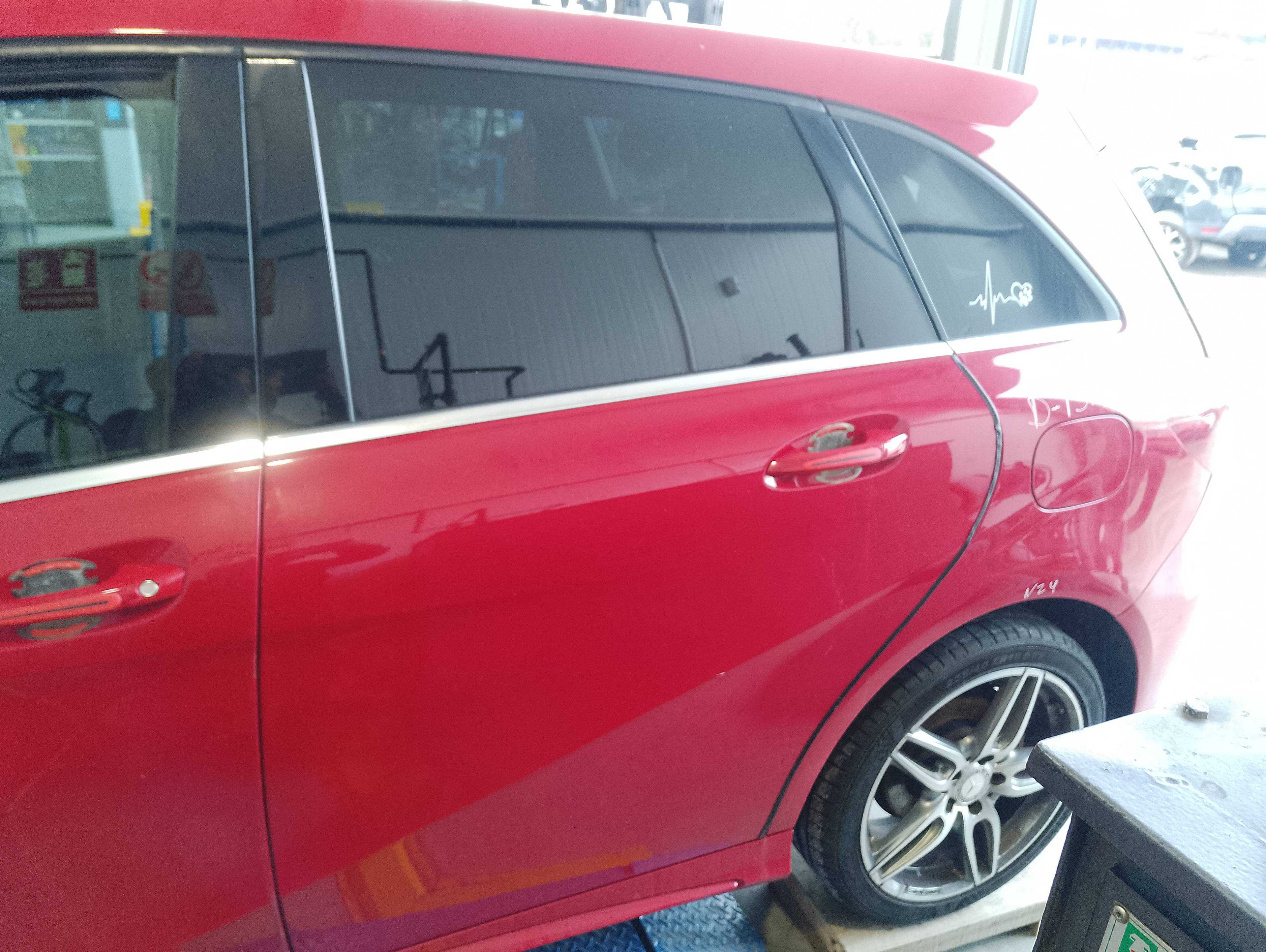 Recambio de puerta trasera izquierda para mercedes-benz clase b (w245) 150 (245.231) referencia OEM IAM   