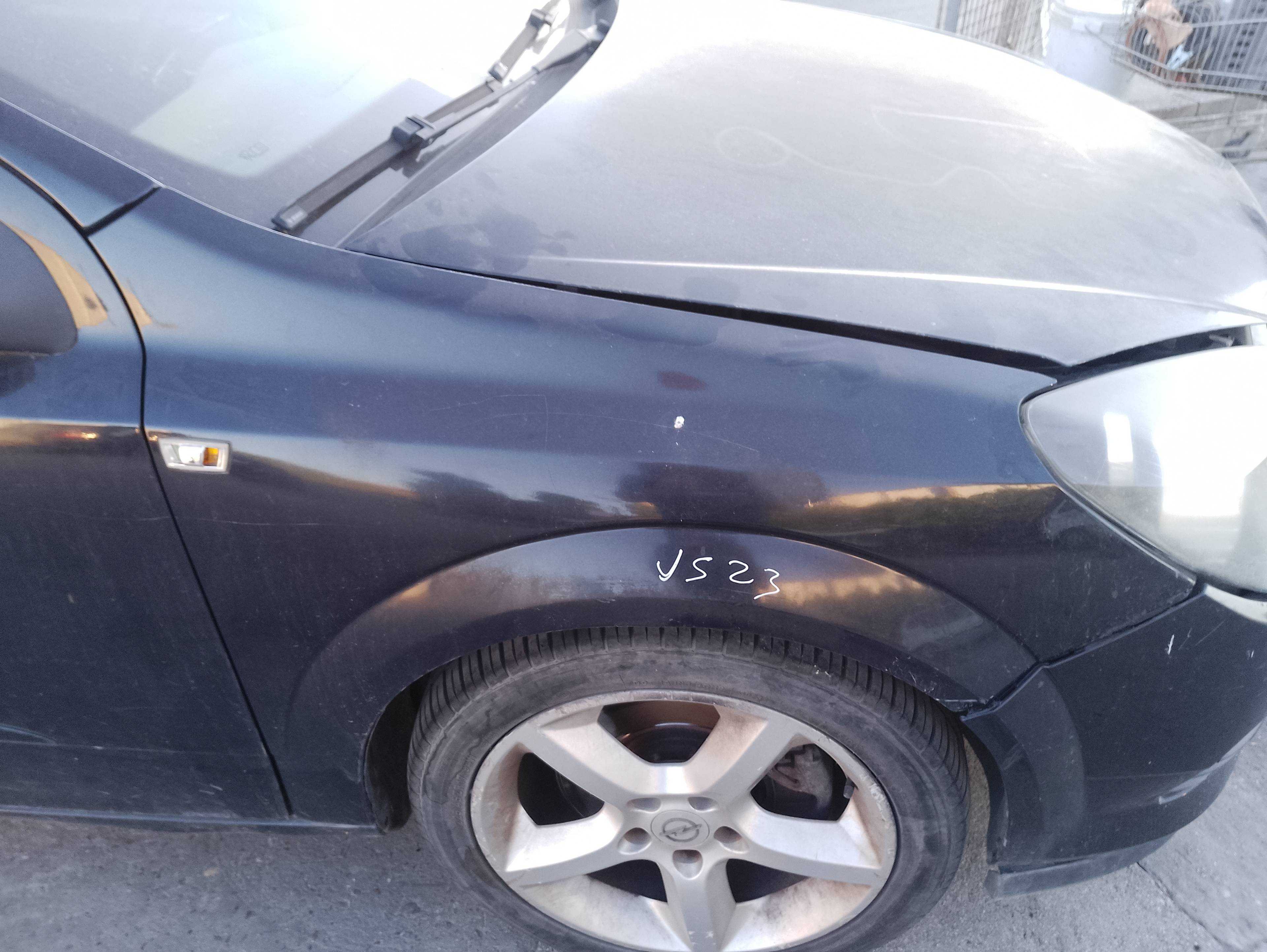 Recambio de aleta delantera derecha para opel astra gtc cosmo referencia OEM IAM   