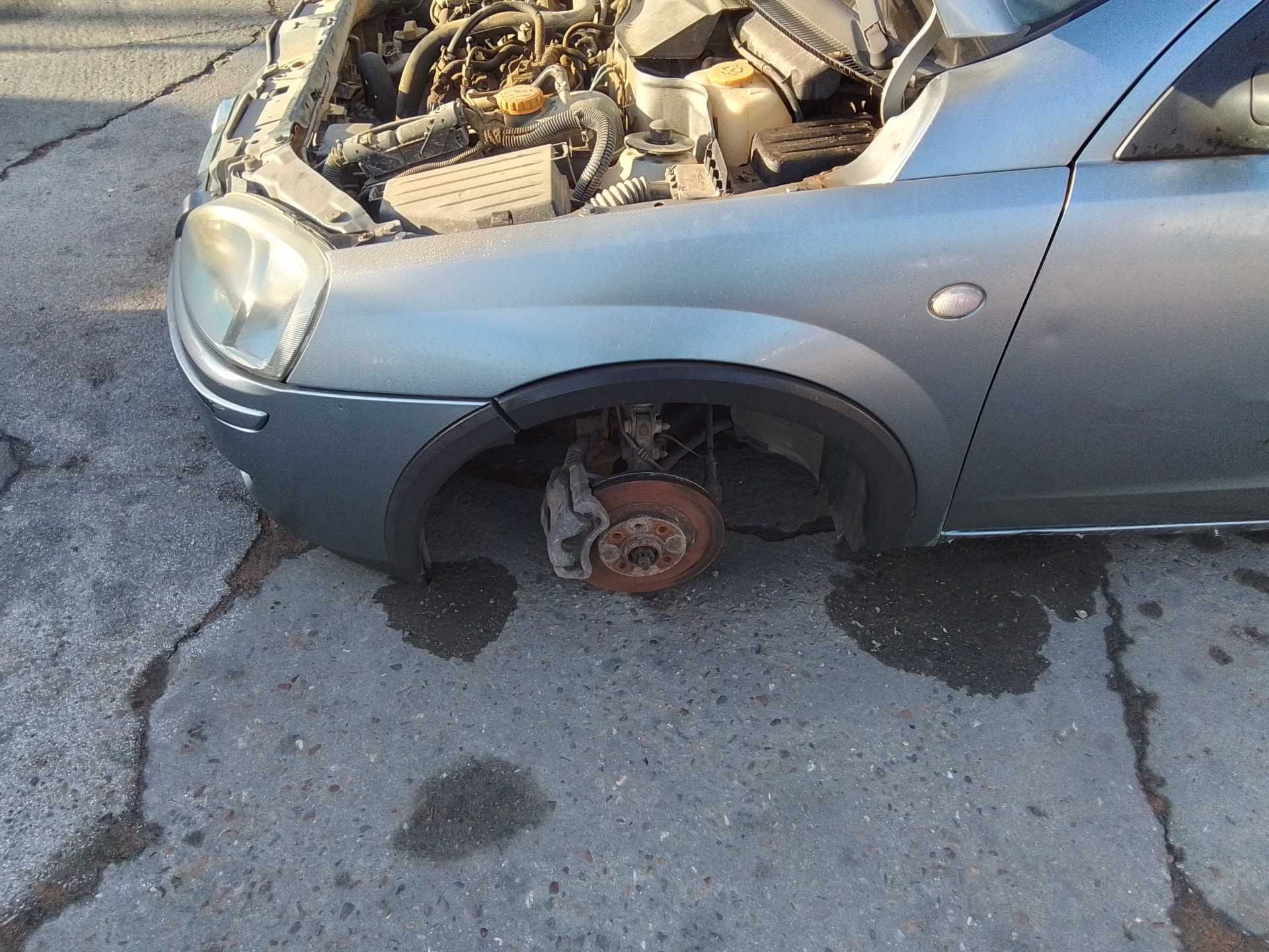 Recambio de aleta delantera izquierda para opel corsa c blue line referencia OEM IAM   