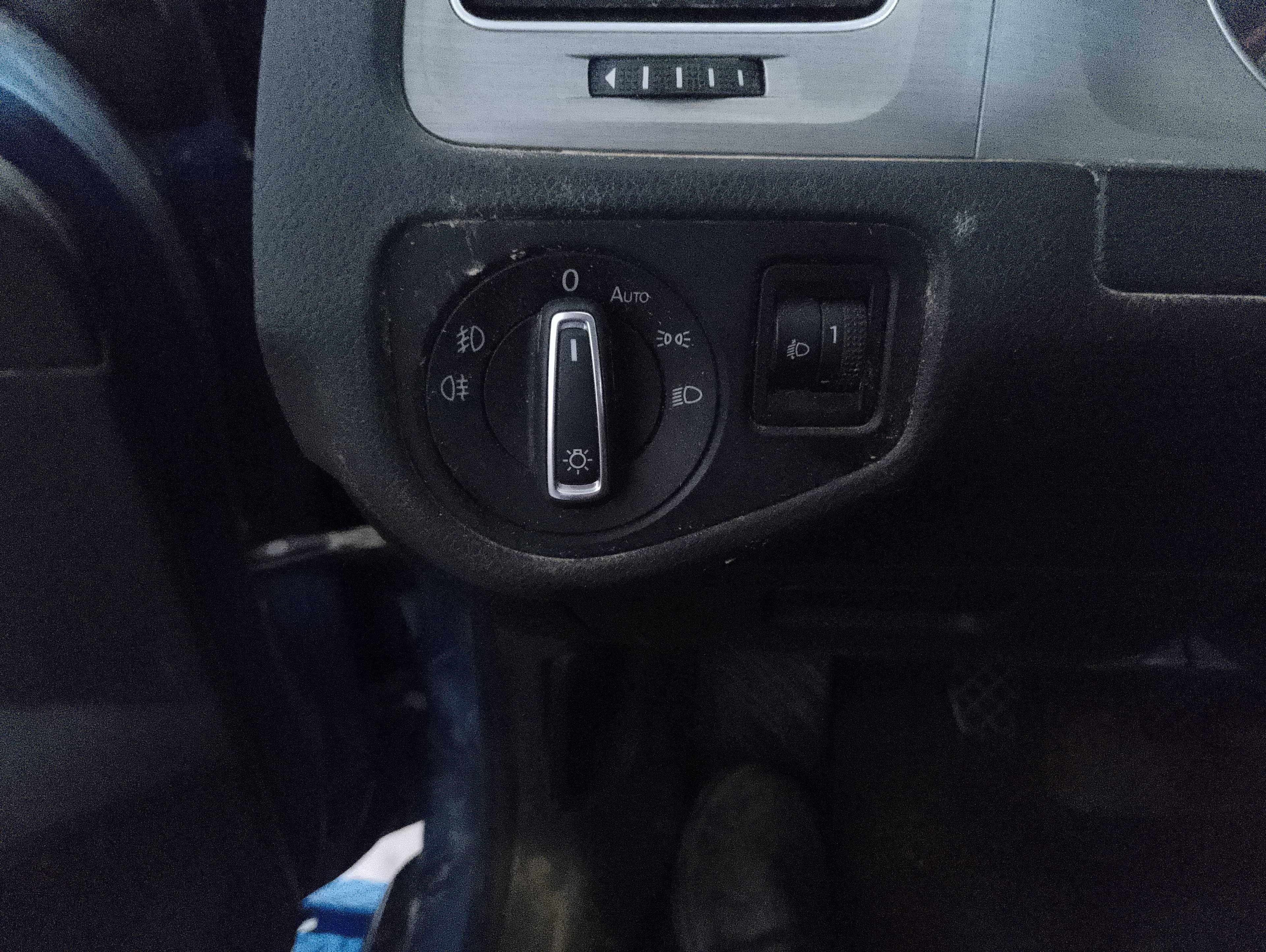 Recambio de mando luces para volkswagen golf vii lim. (5g1) advance bluemotion referencia OEM IAM   
