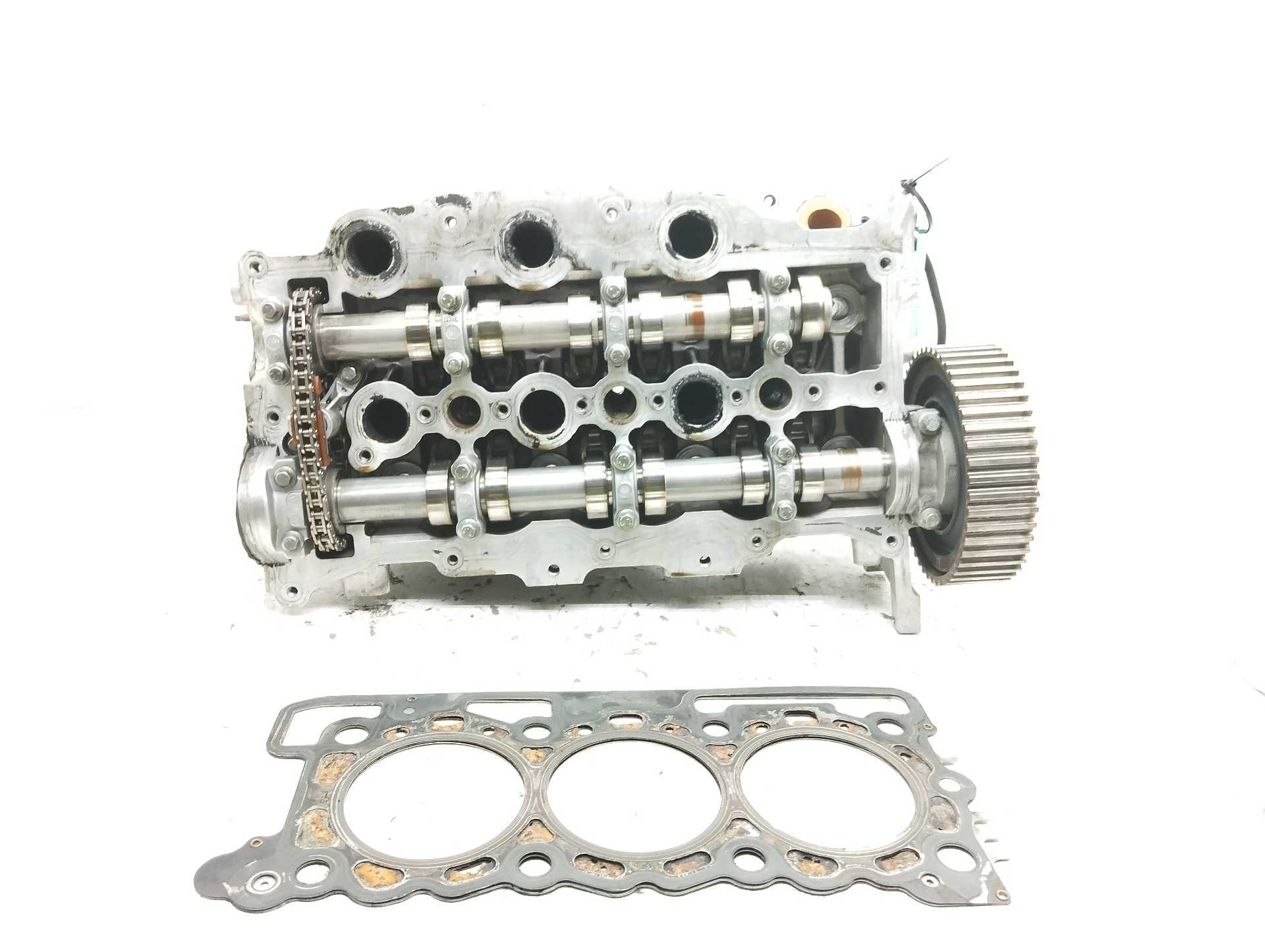 Recambio de culata para peugeot 607 (s2) básico referencia OEM IAM UHZ  