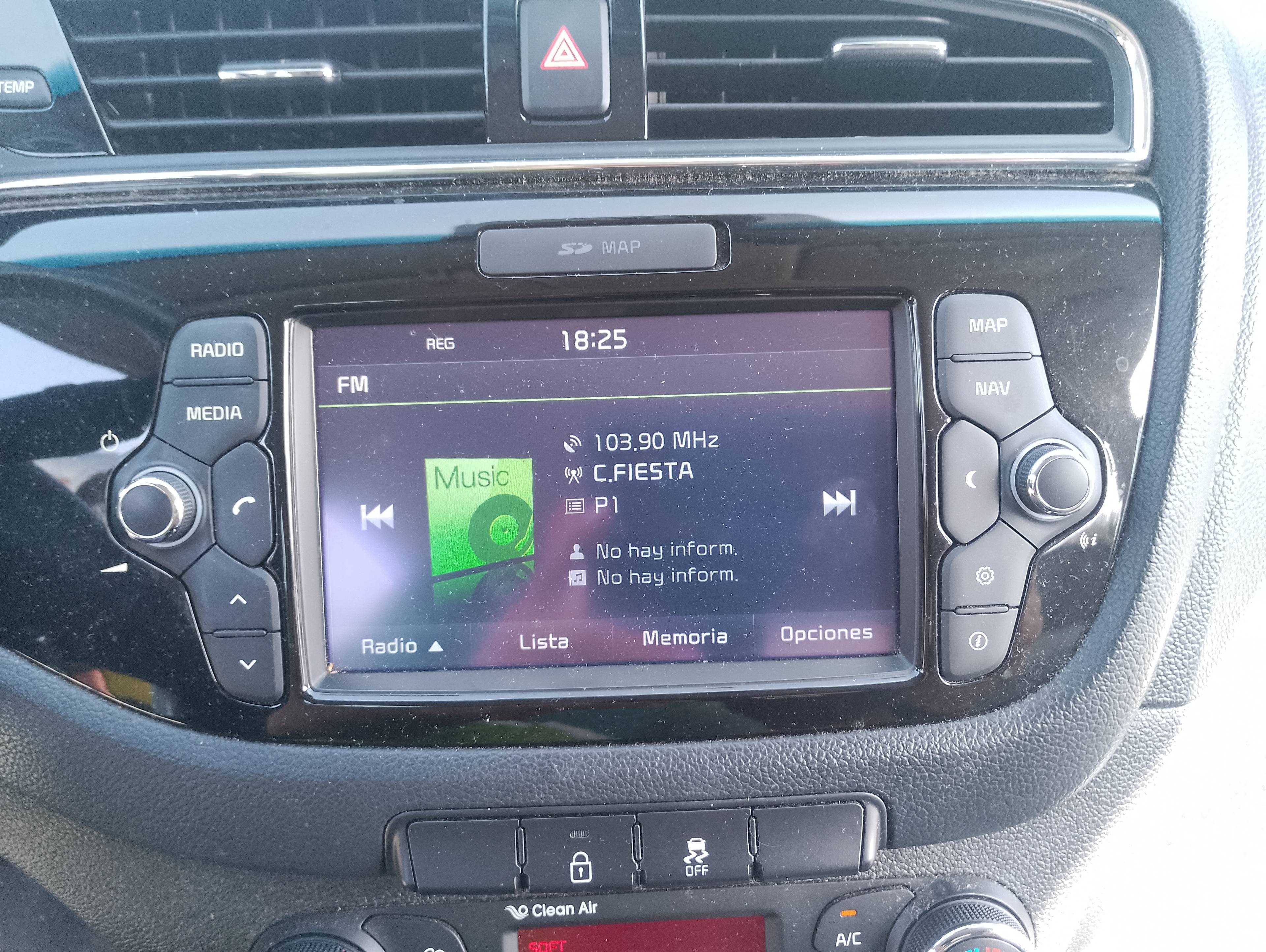 Recambio de pantalla multifuncion para kia cee´d business referencia OEM IAM   