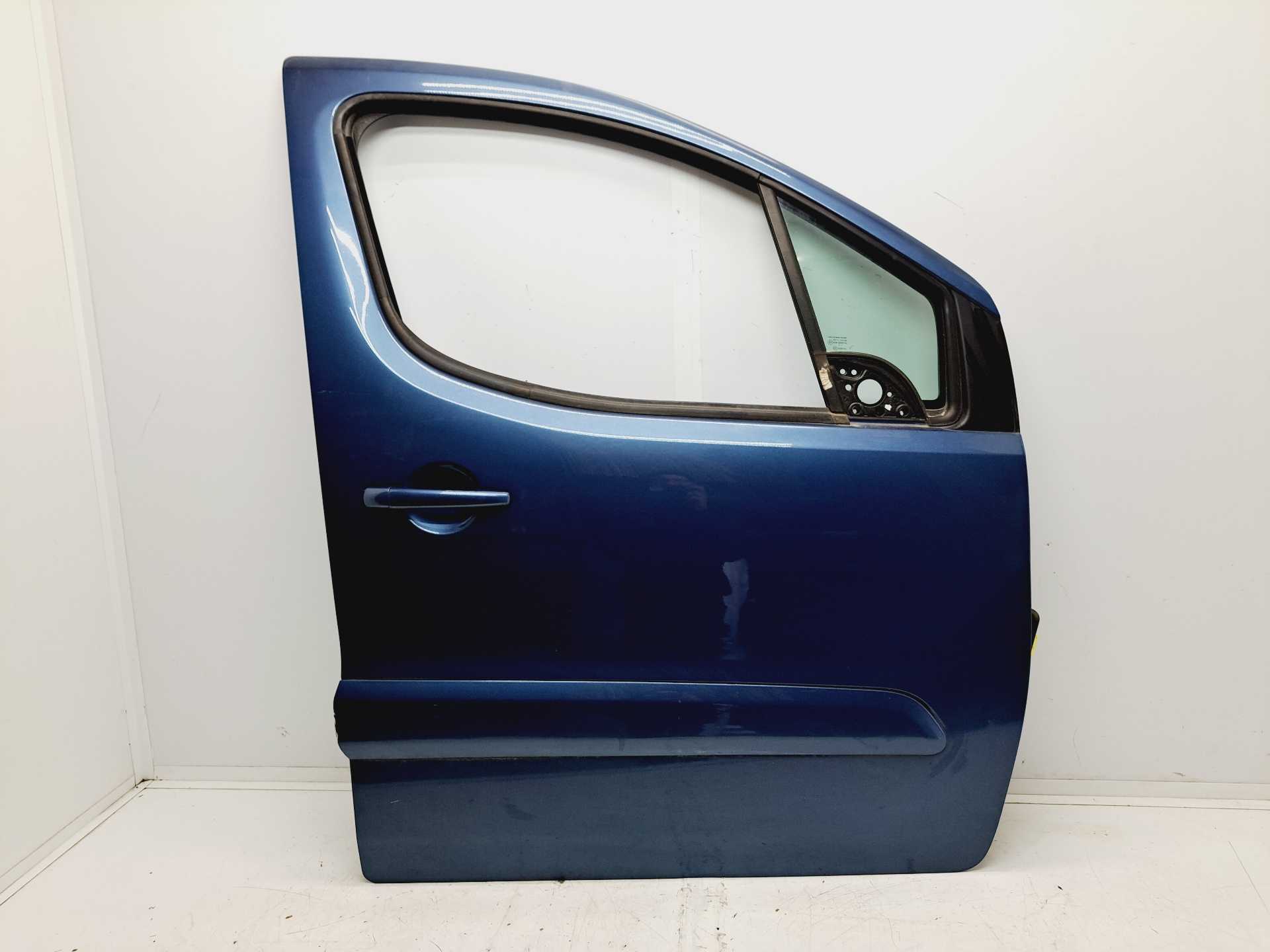 Recambio de puerta delantera derecha para citroën berlingo station wagon sx multispace referencia OEM IAM   