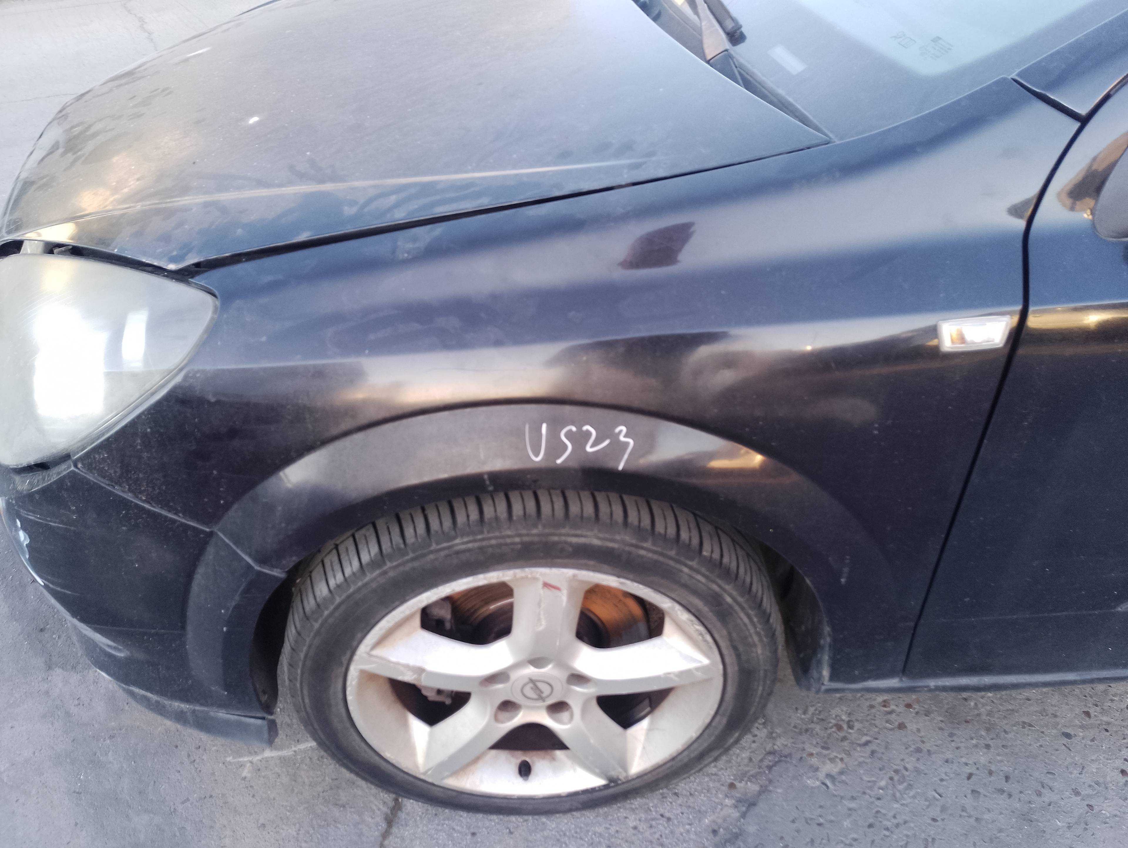 Recambio de aleta delantera izquierda para opel astra gtc cosmo referencia OEM IAM   