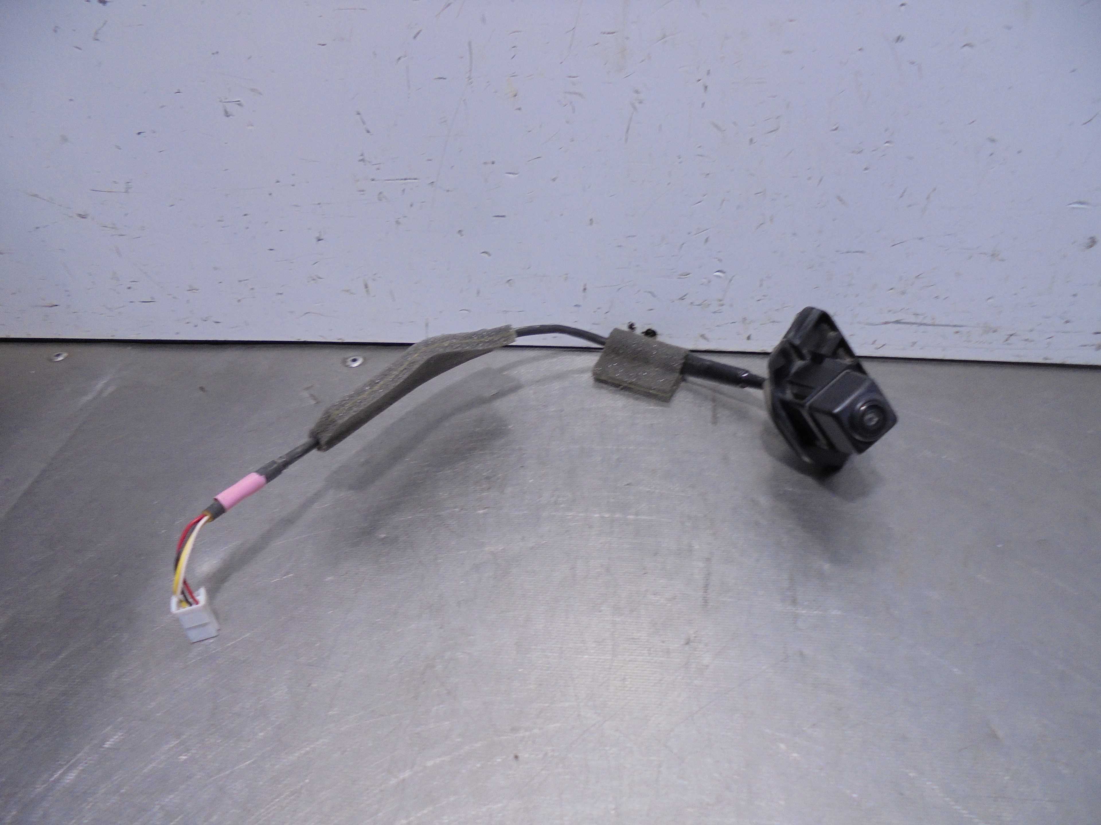 Recambio de camara trasera para nissan juke (f15) 1.6 cat referencia OEM IAM 28442BV85A  