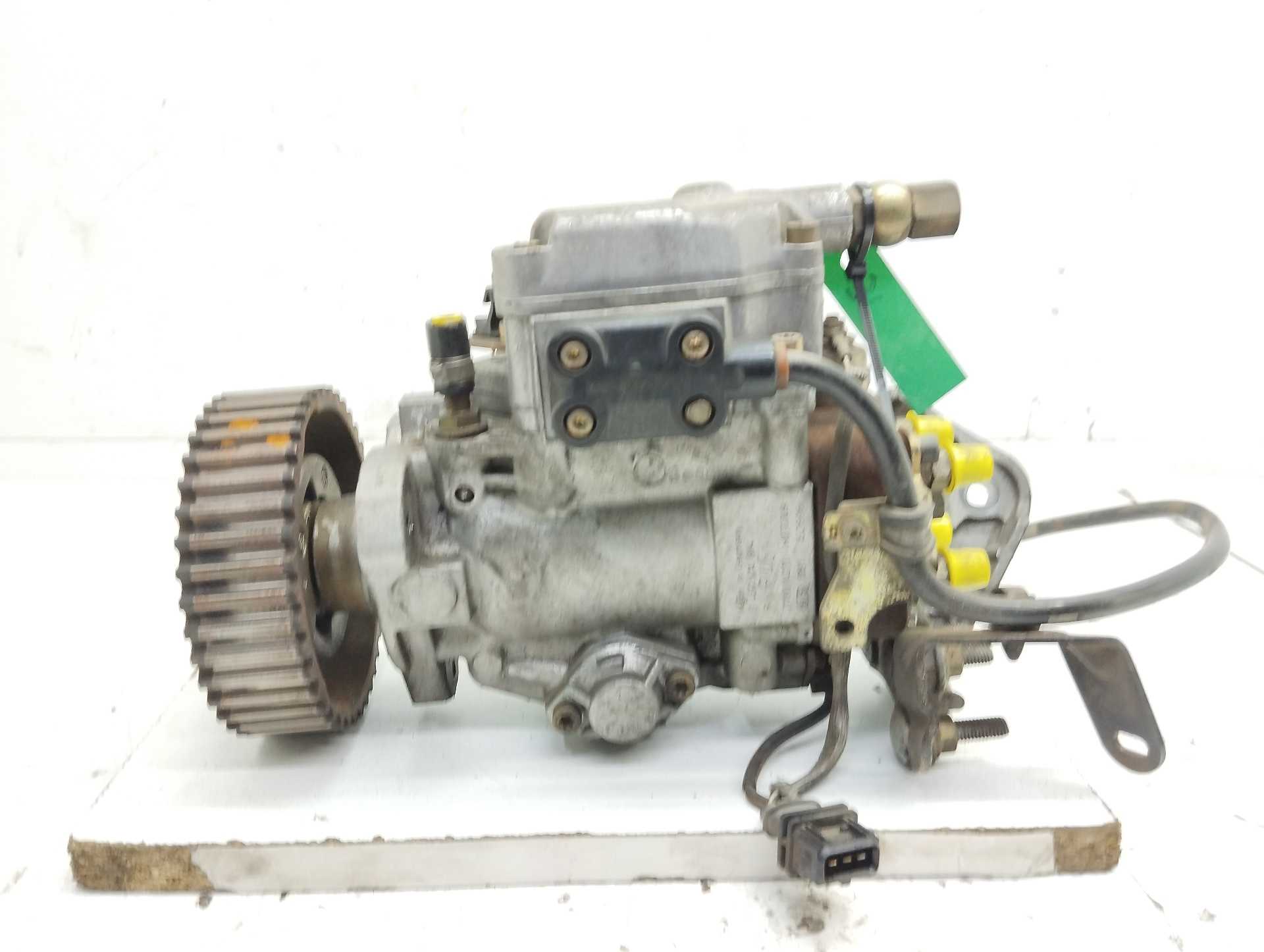 Recambio de bomba inyeccion para volvo s40 berlina 1.9 d referencia OEM IAM 7700114070 H870309 0460414984