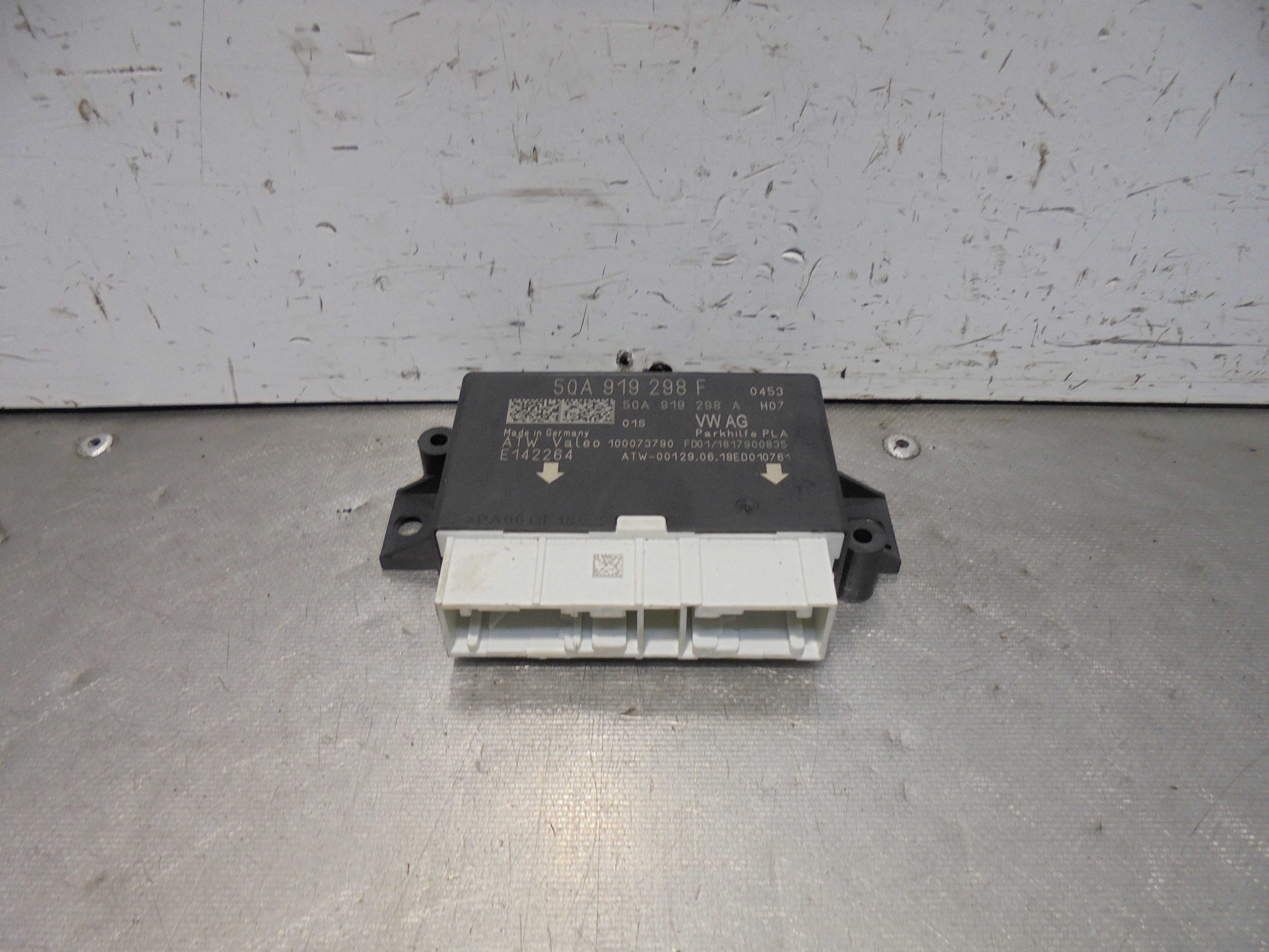 Recambio de centralita parking para seat arona fr referencia OEM IAM 5QA919298F  