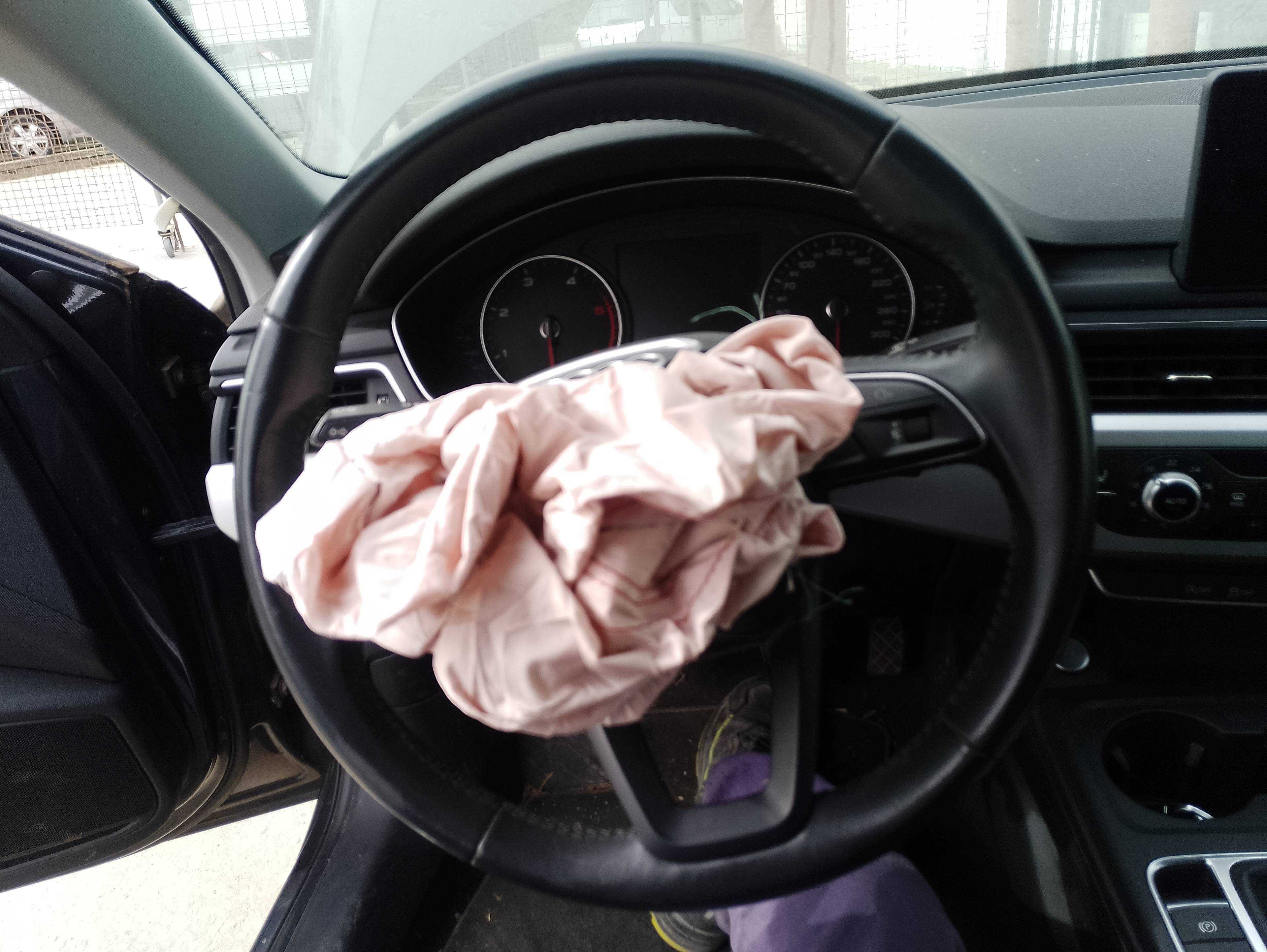 Recambio de volante para audi a4 berlina (8w2) básico referencia OEM IAM 8W0419091DM 565425696 